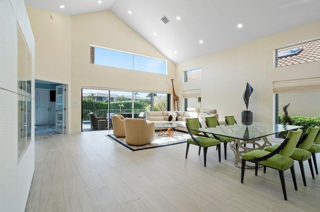 5212 Via De Amalfi Dr, Boca Raton FL  33496-2432 exterior