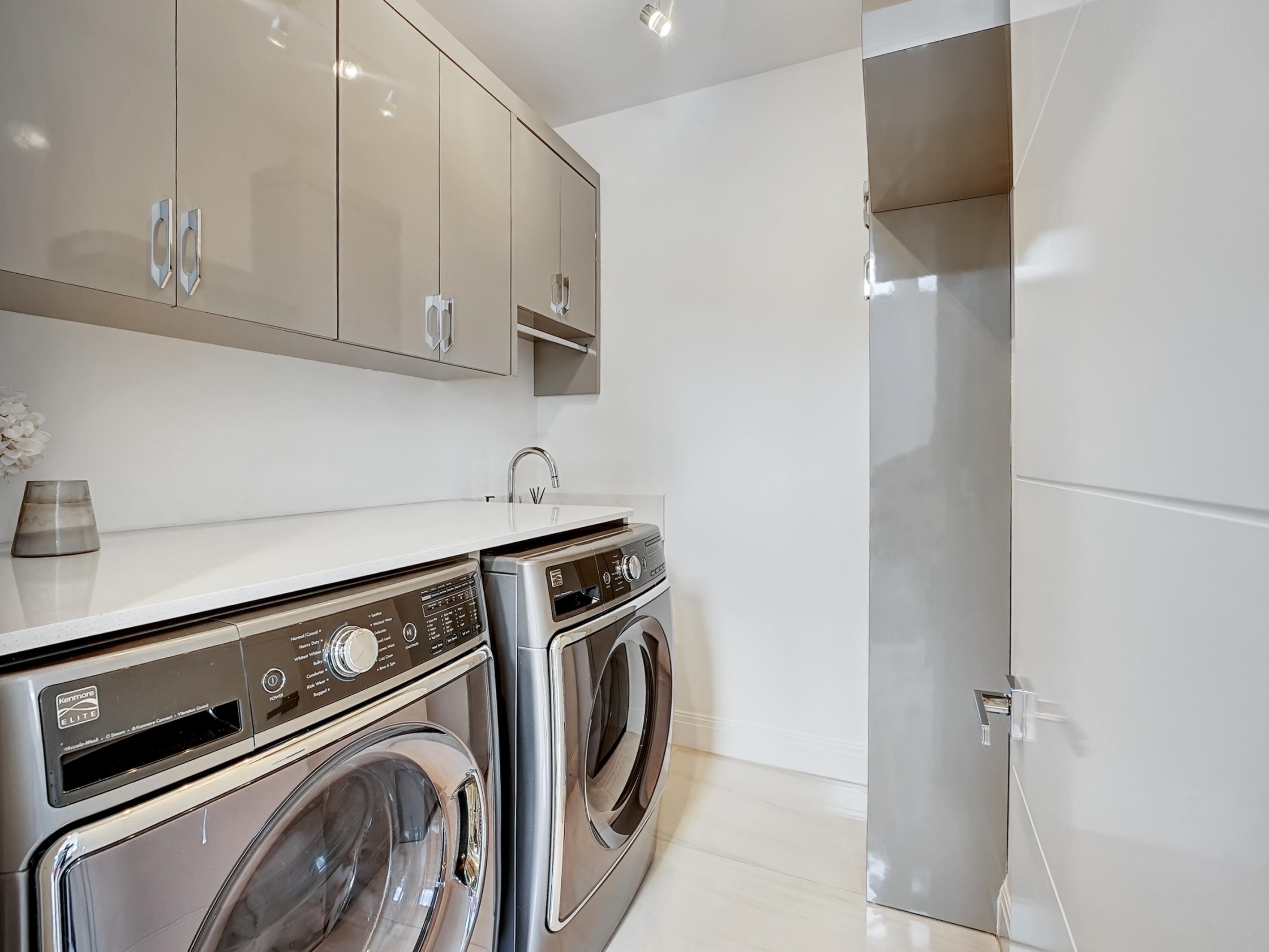 5782 Regency Cir, Boca Raton FL 33496-2760 exterior