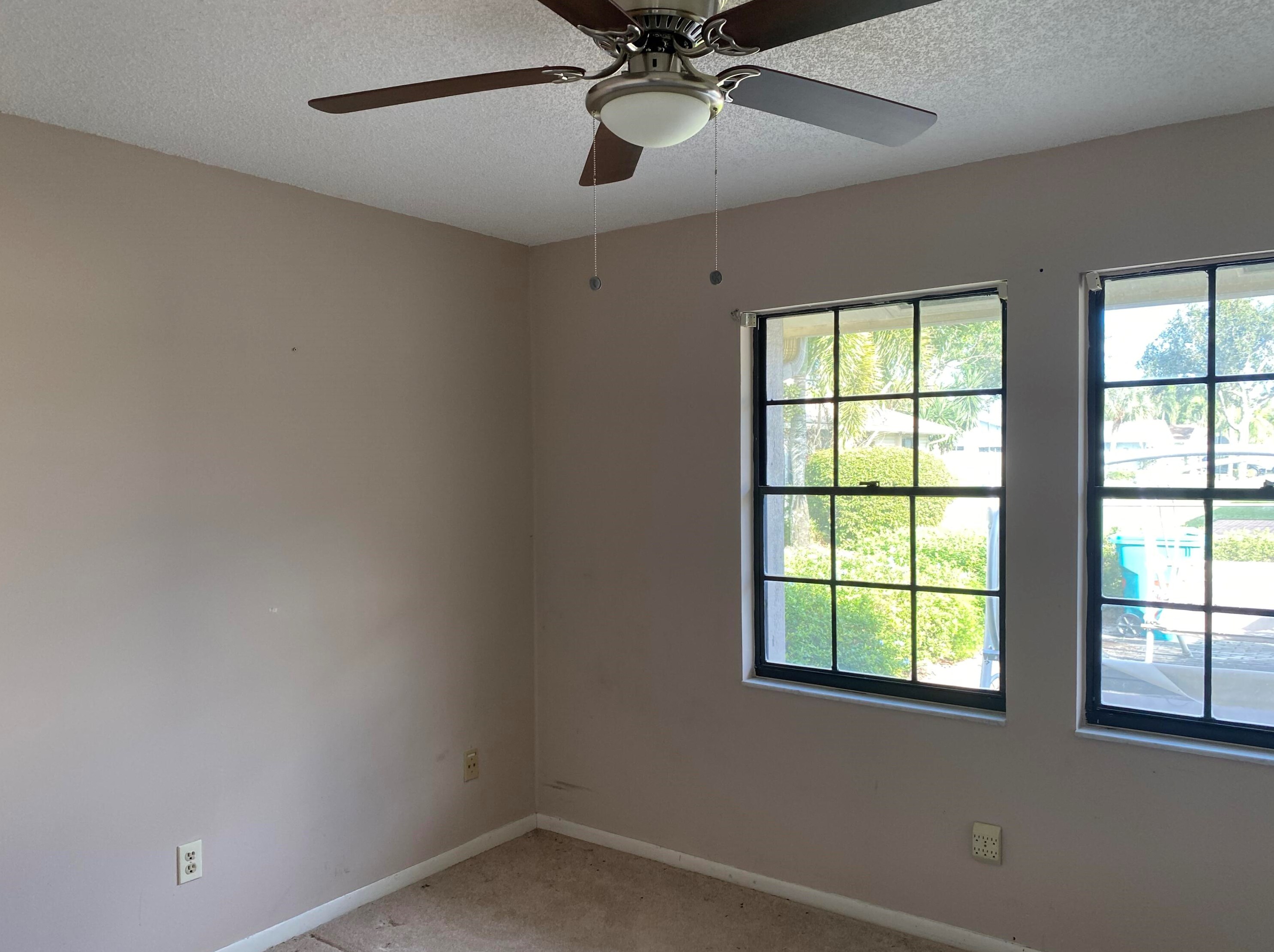 7 Eaton Pl, Boynton Beach FL  33426-7724 exterior