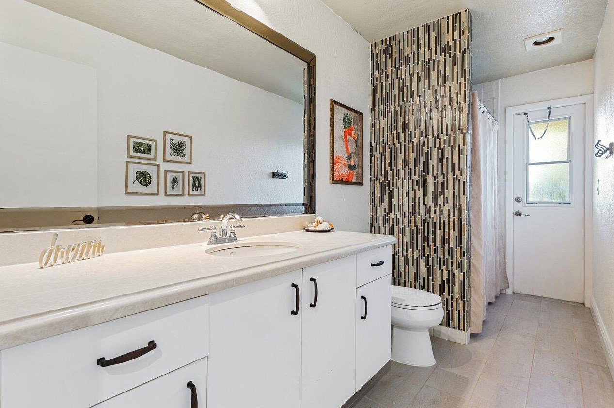 7680 Ardwick Dr, Lake Worth FL exterior