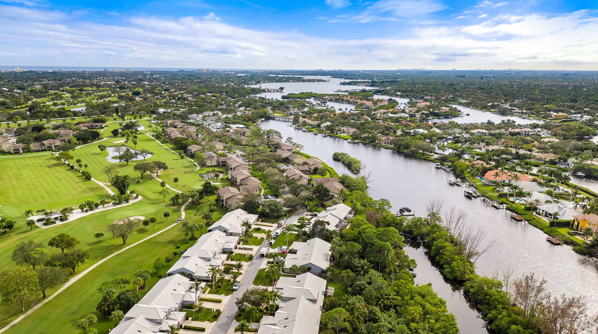 8949 Riverfront Ter, Jupiter FL  33469-1827 exterior