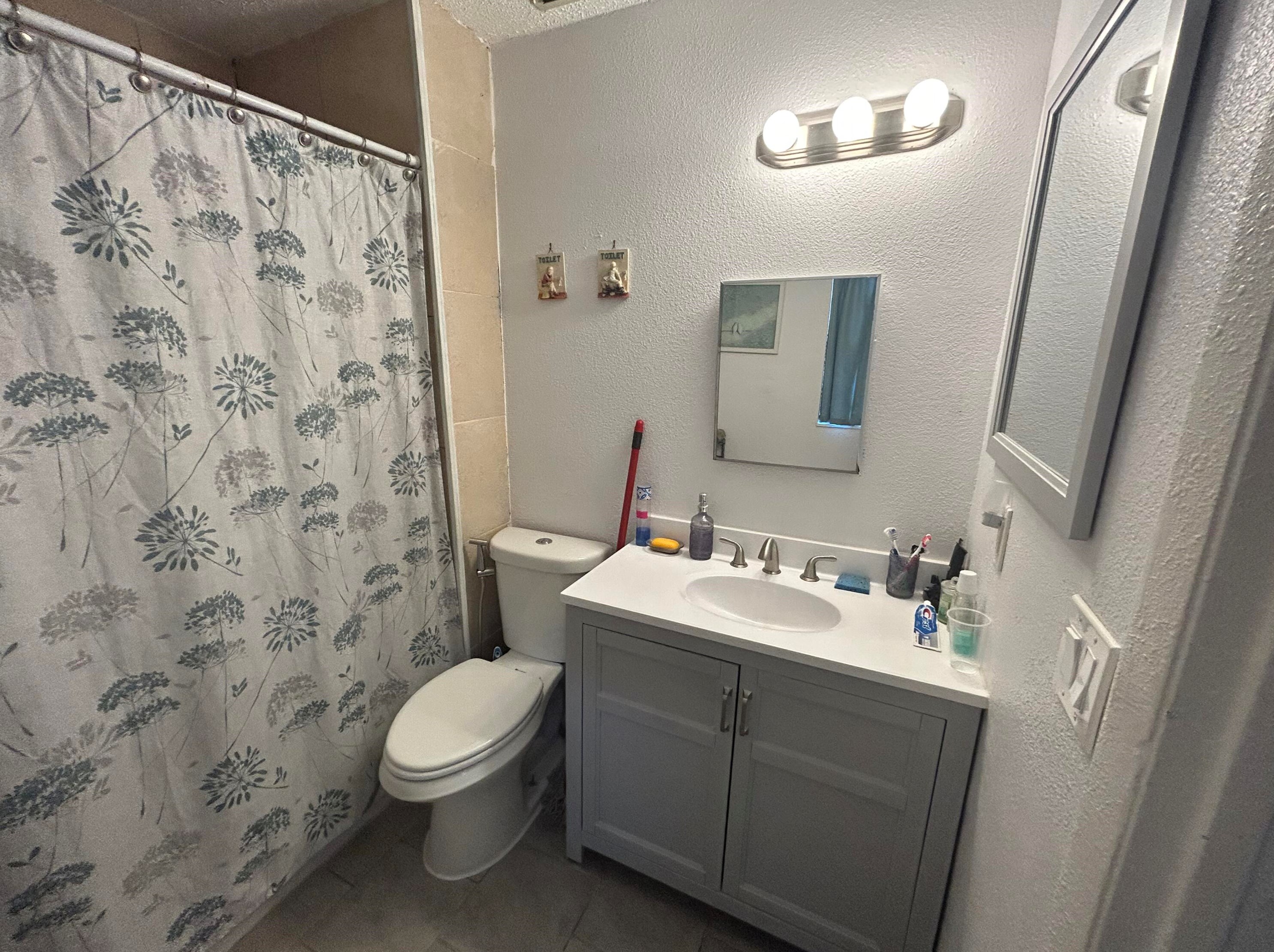 4075 45th Ln, Vero Beach FL  32967-6310 exterior