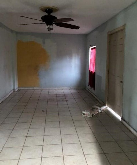 3504 Lake Dr, Fort Pierce FL  34982-8449 exterior