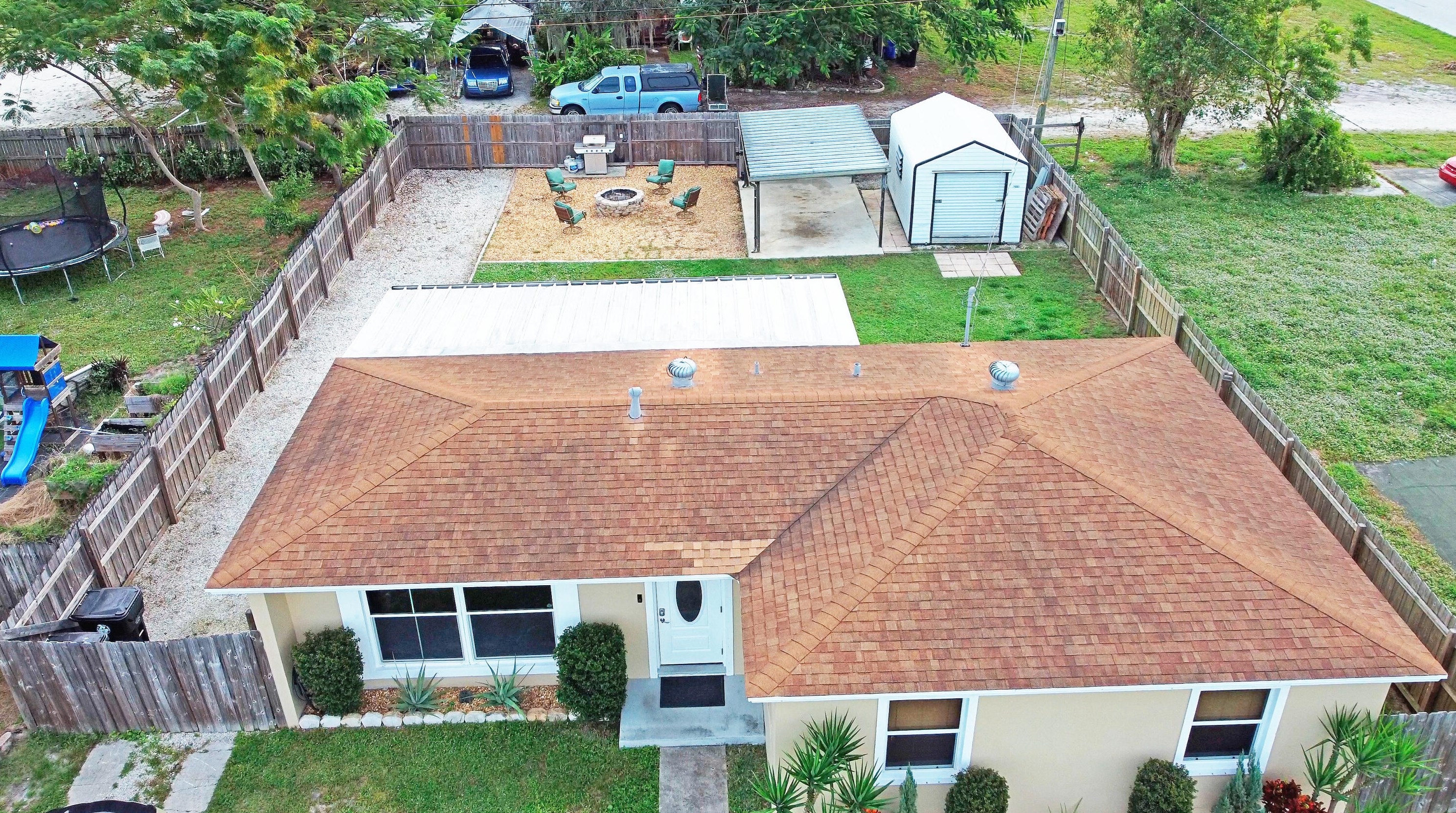 1322 Tropical Dr, Lake Worth FL 33460-5345 exterior