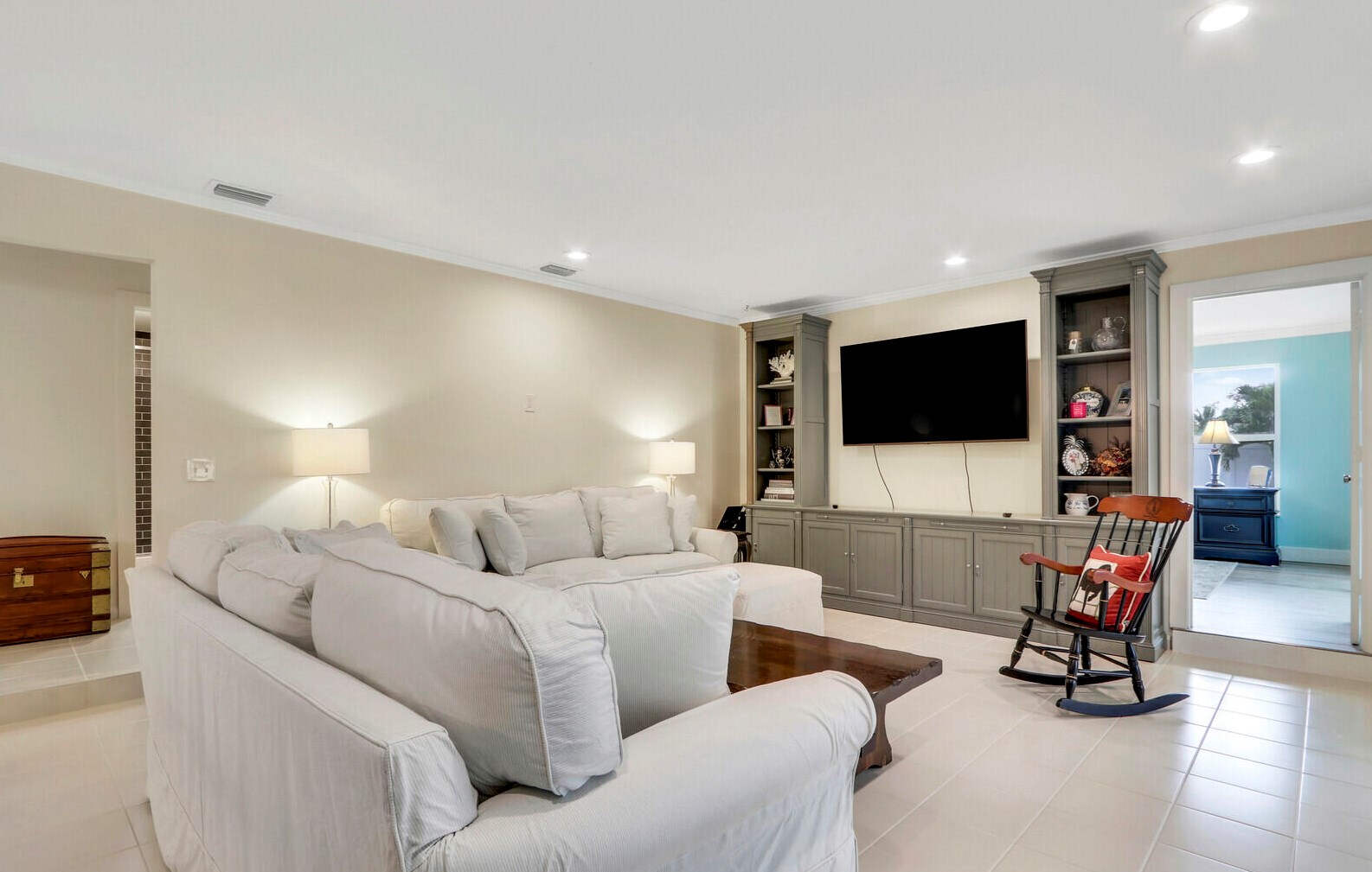 41 Golfview Dr, Jupiter FL 33469-1942 exterior