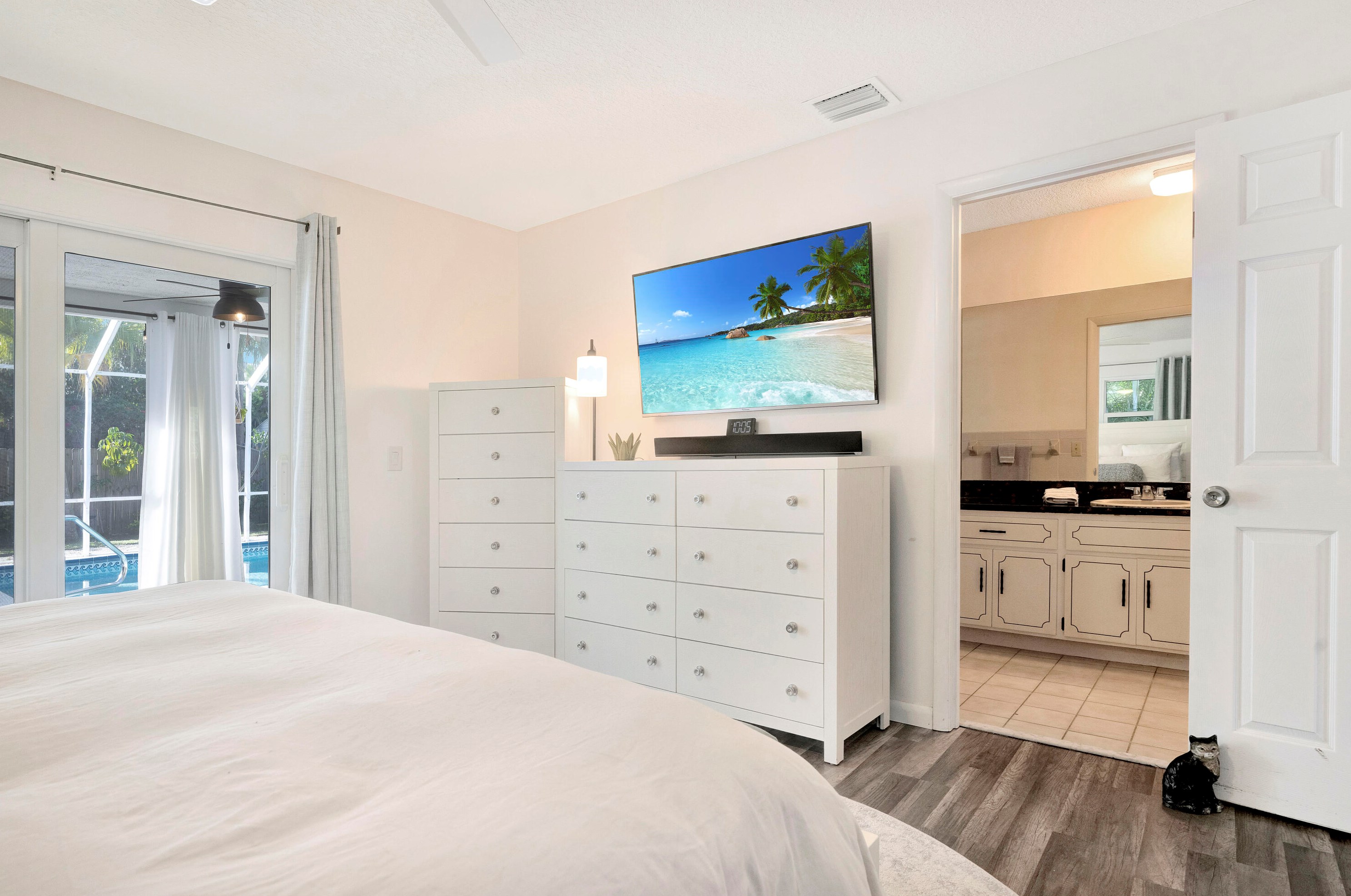 1104 12th Ter, Stuart FL  34994-9678 exterior