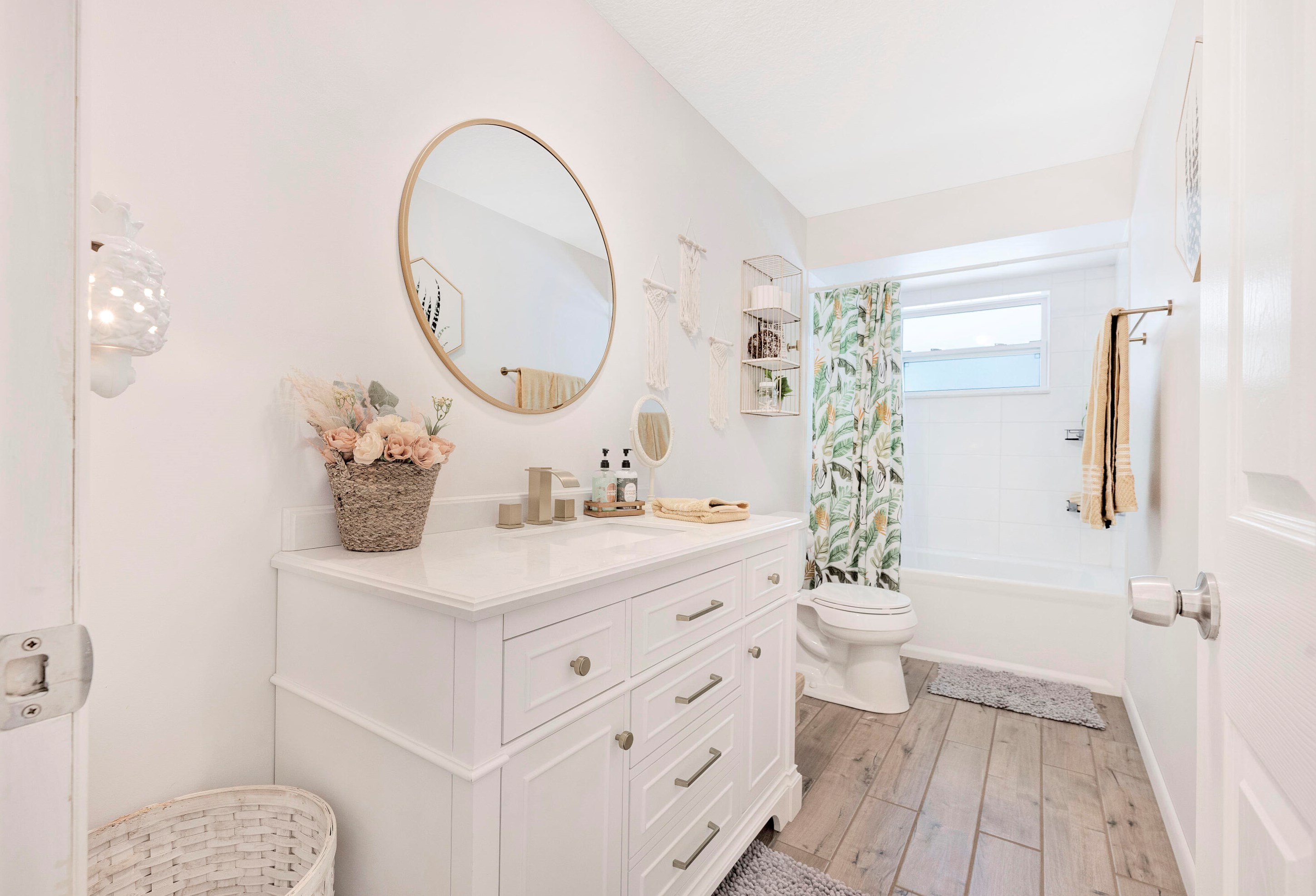 1104 12th Ter, Stuart FL  34994-9678 exterior