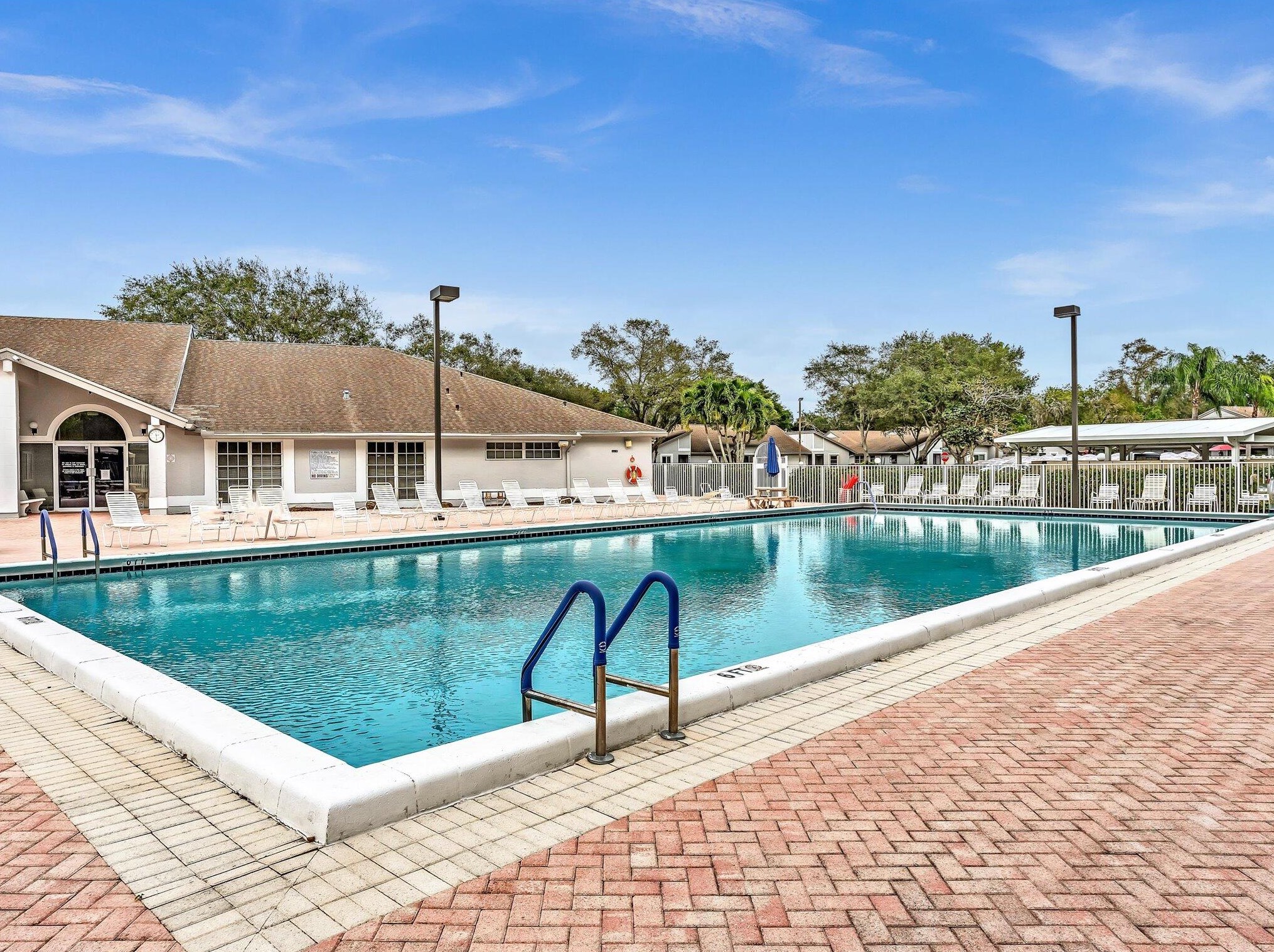 8625 Jasmine Way, Boca Raton FL 33496-5077 exterior