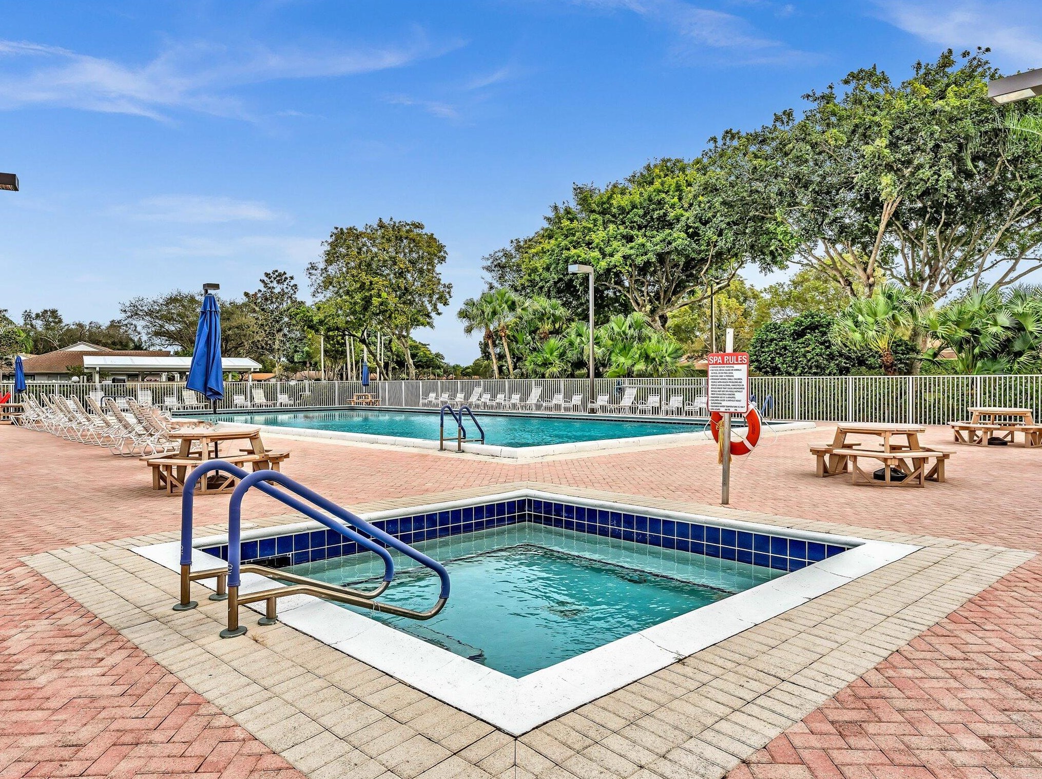 8625 Jasmine Way, Boca Raton FL 33496-5077 exterior