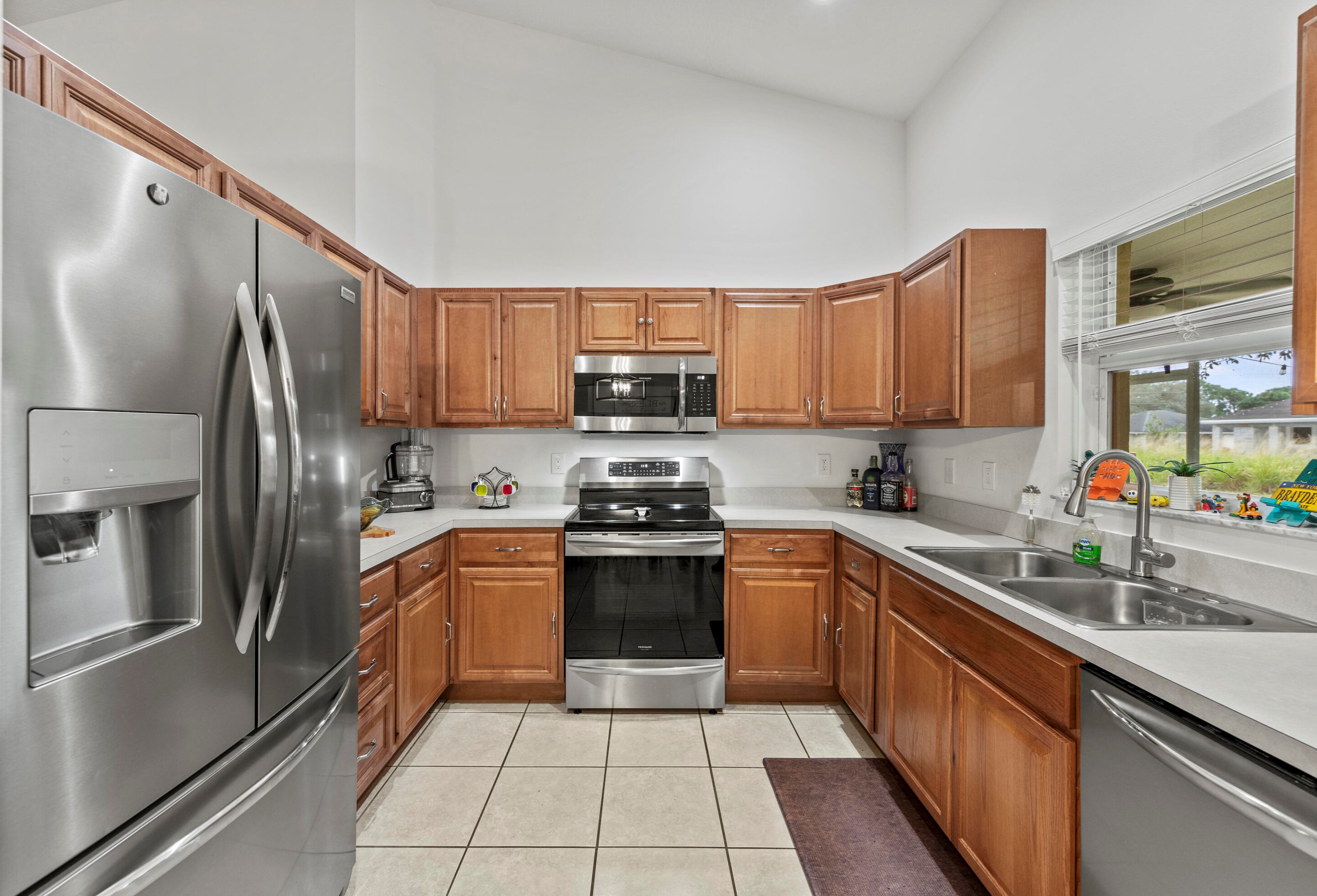 1808 Fears Ave, Port Saint Lucie FL  34953-4526 exterior