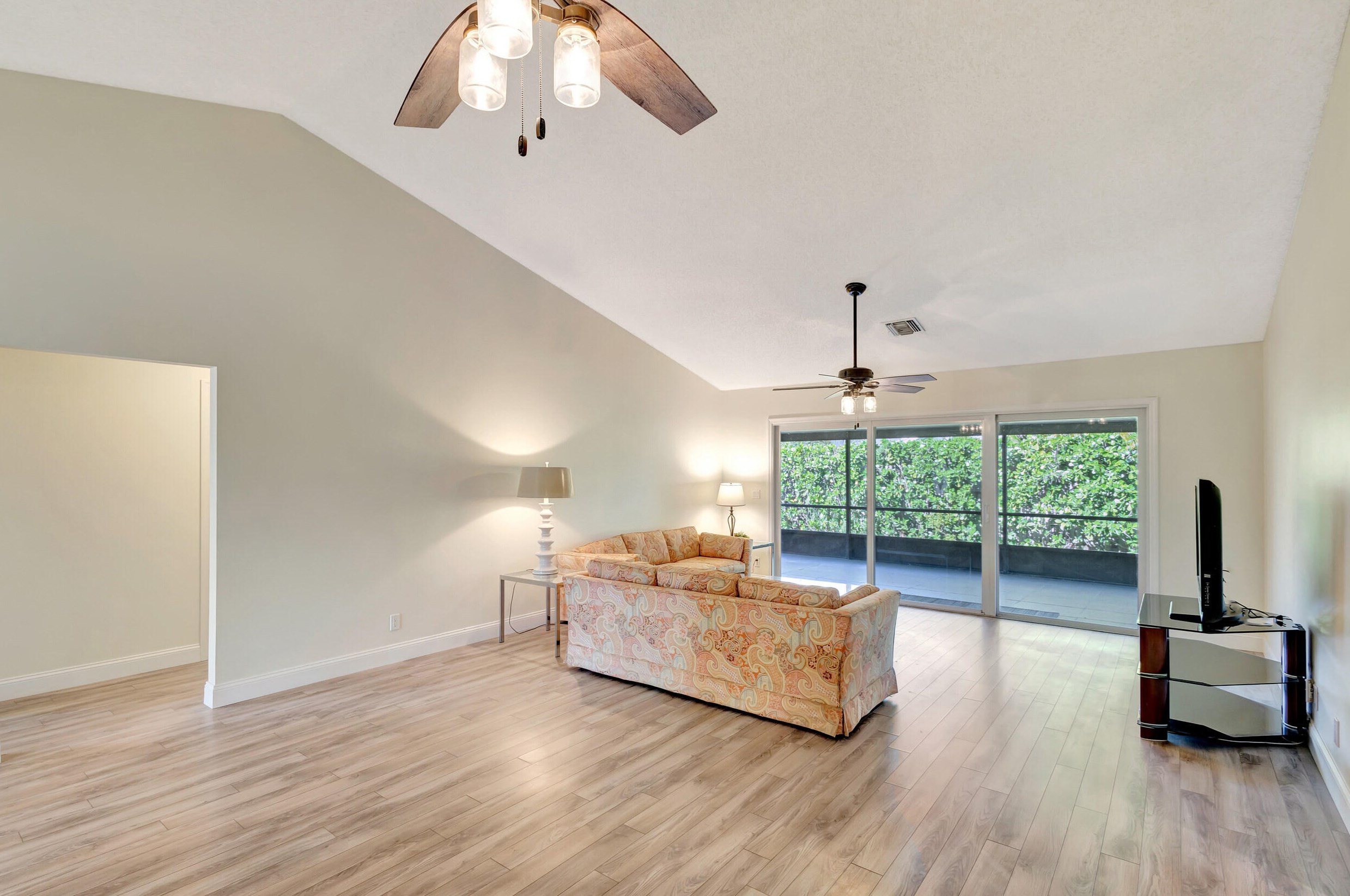 6335 Foster St, Jupiter FL  33458-6623 exterior