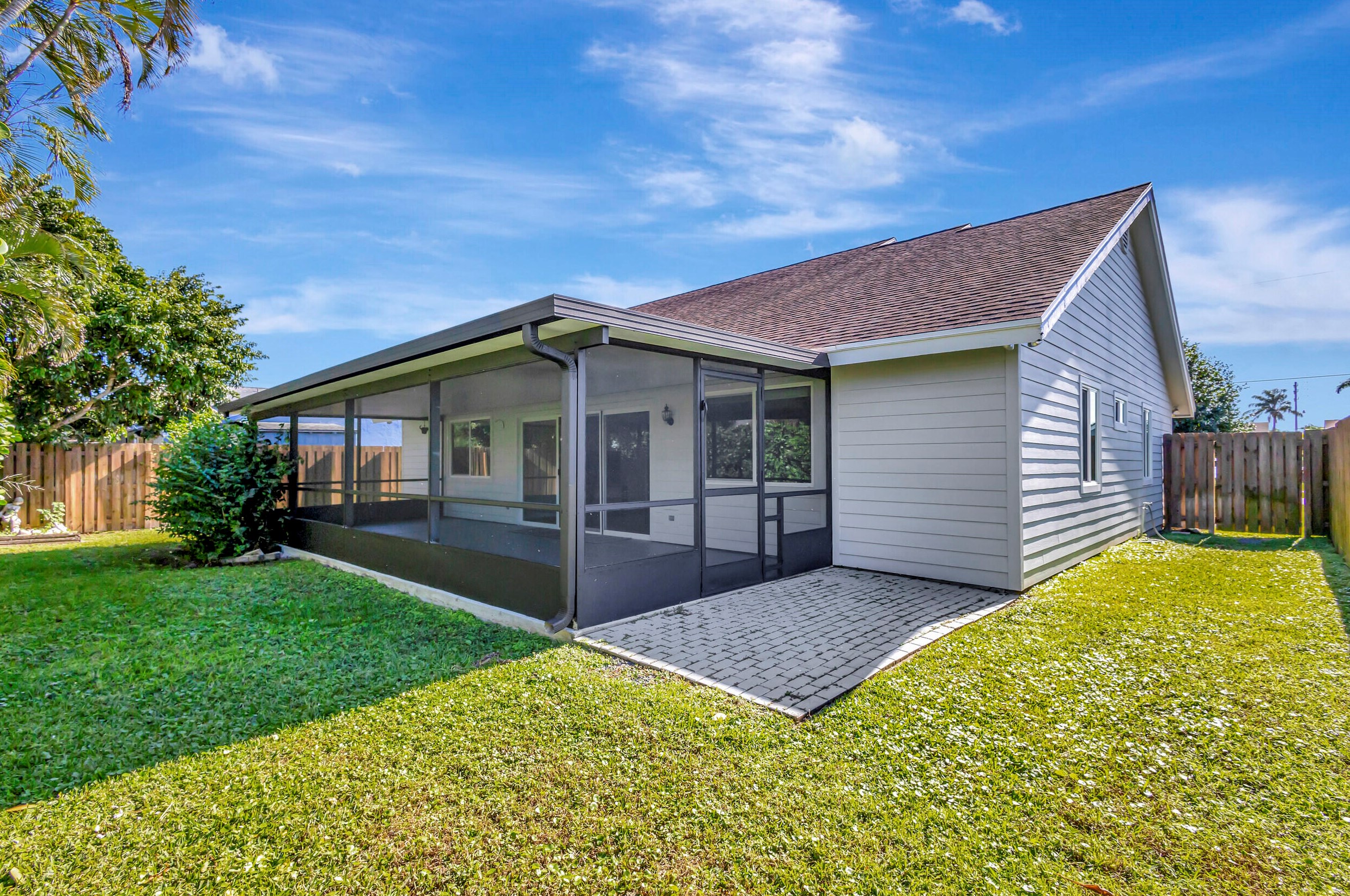 6335 Foster St, Jupiter FL  33458-6623 exterior