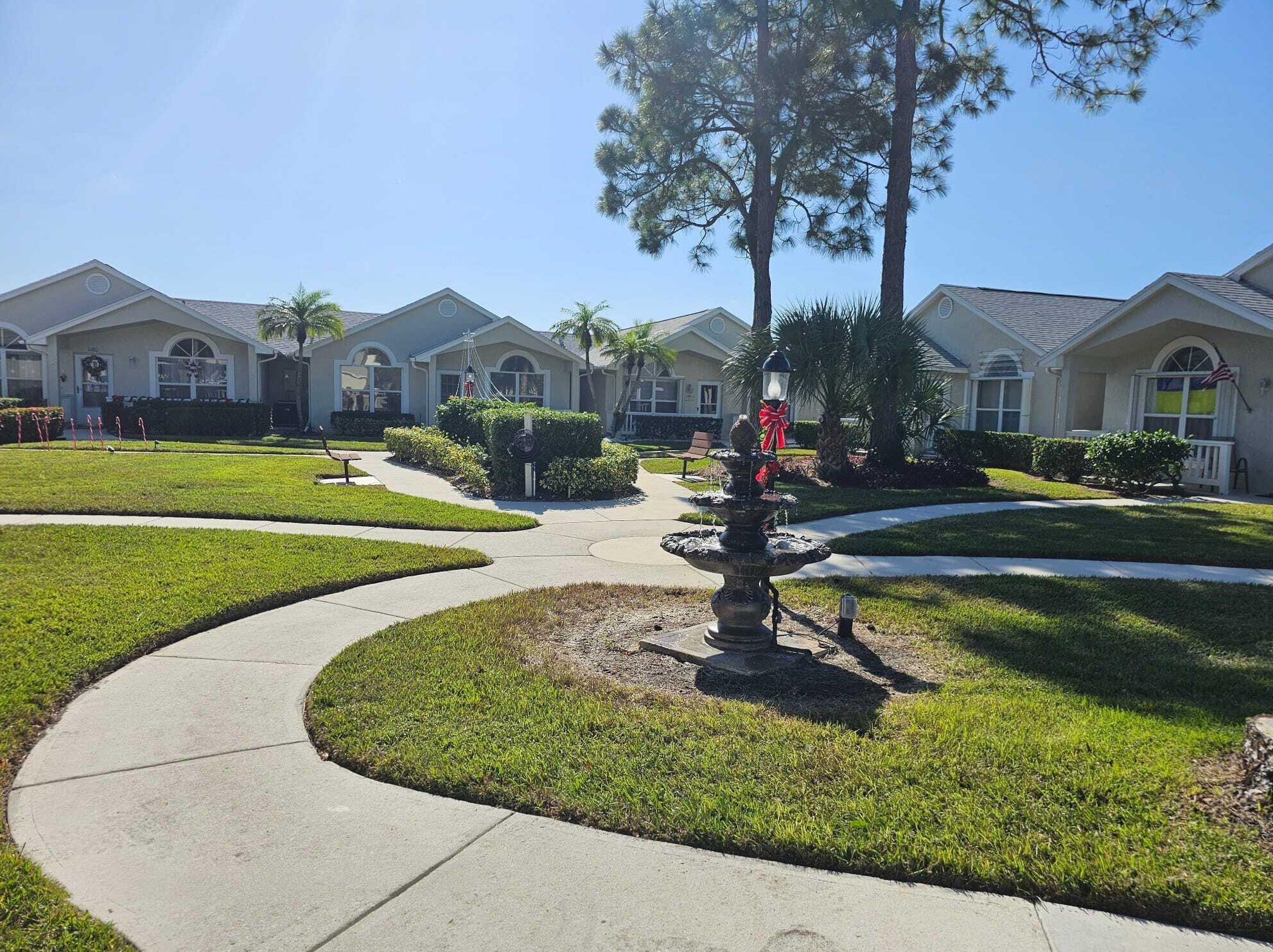 1158 Lombardy Dr, Fort Pierce FL  34986-2181 exterior