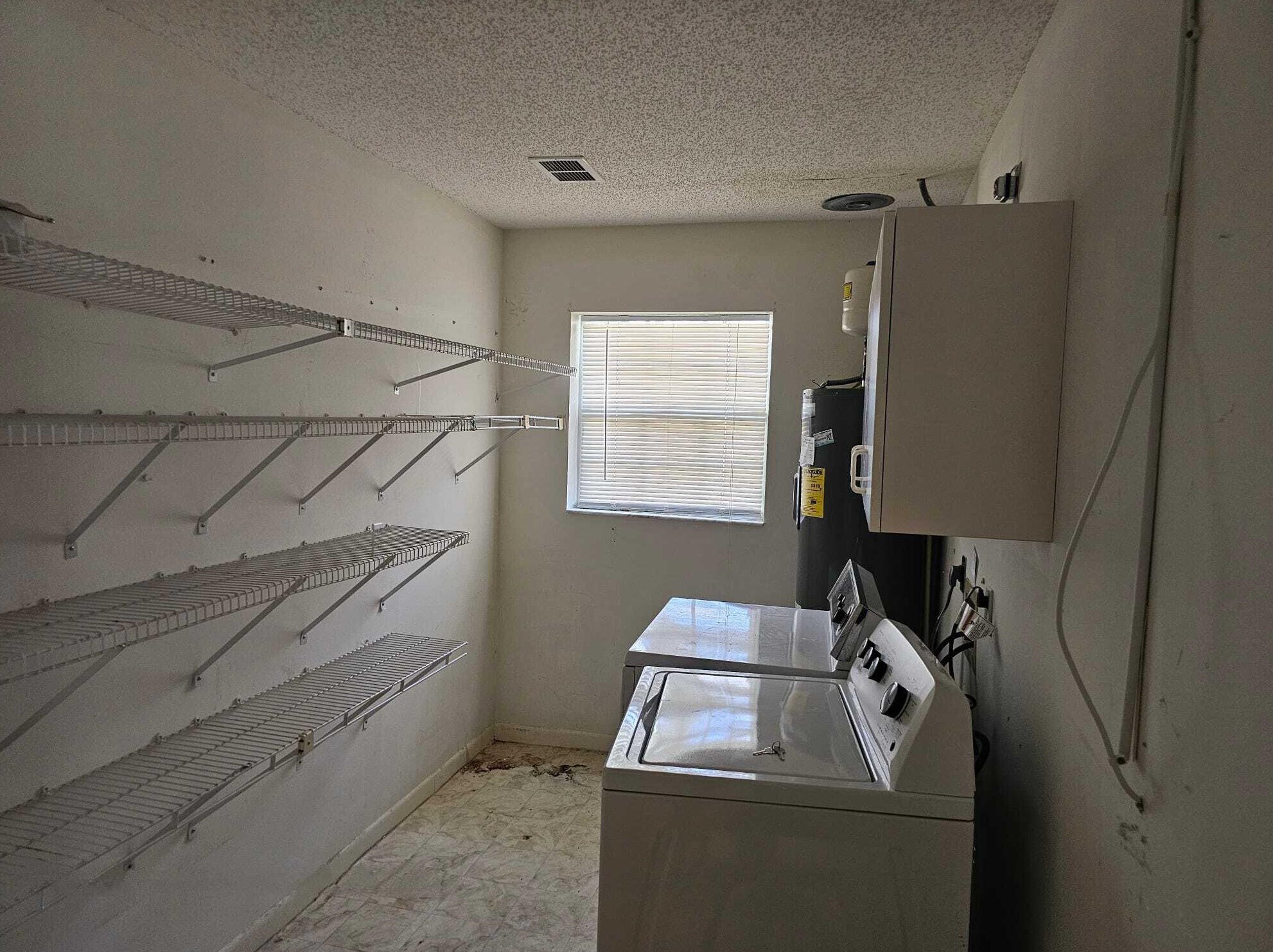 1158 Lombardy Dr, Fort Pierce FL  34986-2181 exterior