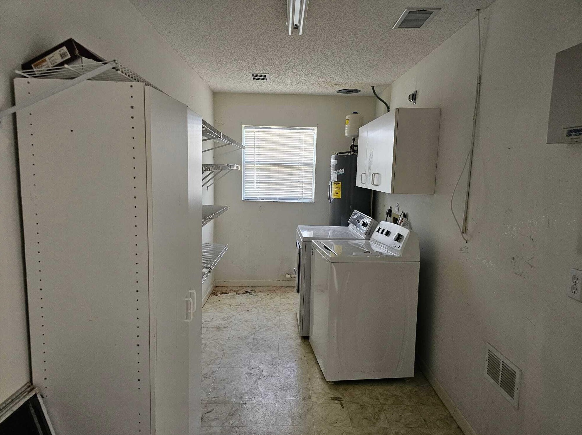 1158 Lombardy Dr, Fort Pierce FL  34986-2181 exterior