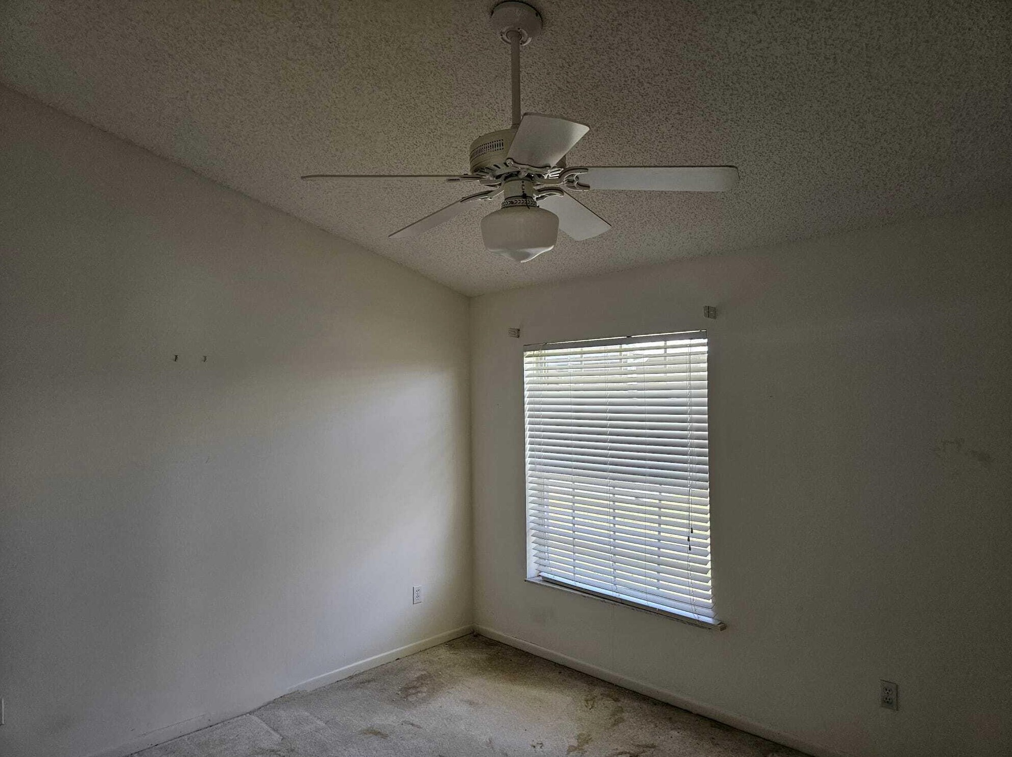 1158 Lombardy Dr, Fort Pierce FL  34986-2181 exterior