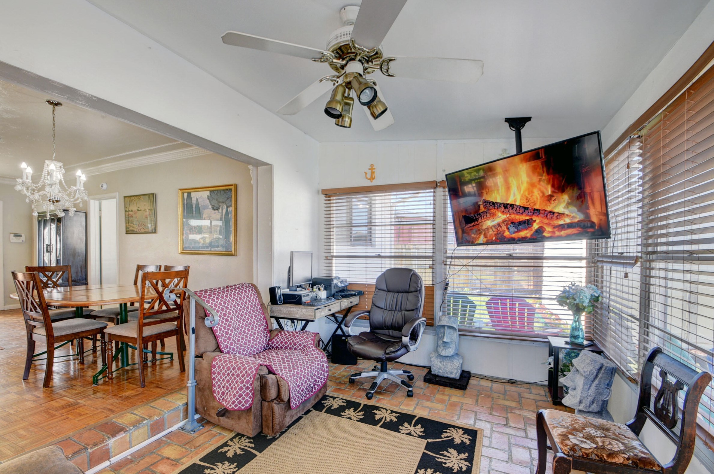 324 Lake Rd, Lake Worth FL  33461-1810 exterior