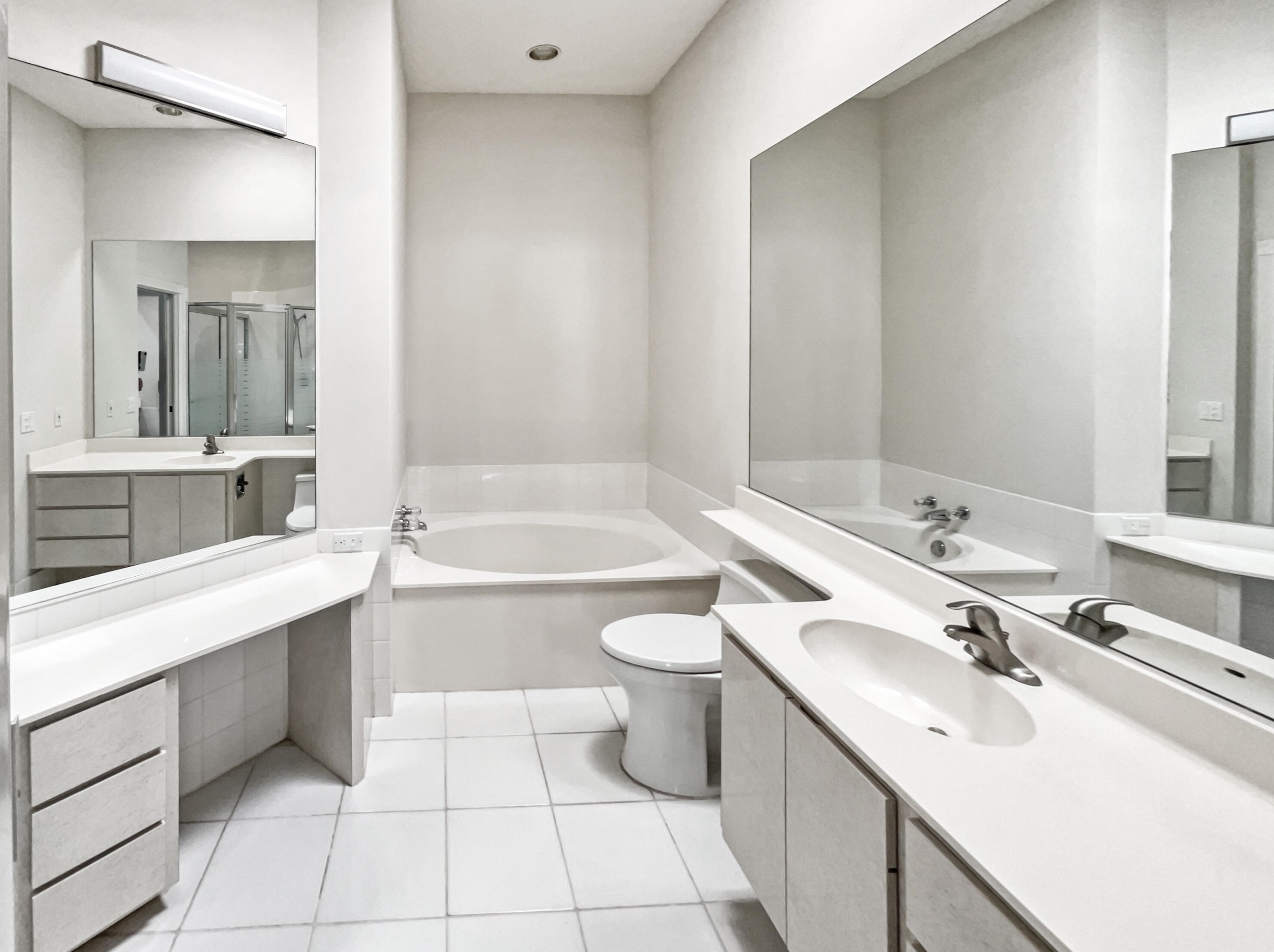 296 Bentley Cir, Fort Pierce FL  34986-2456 exterior