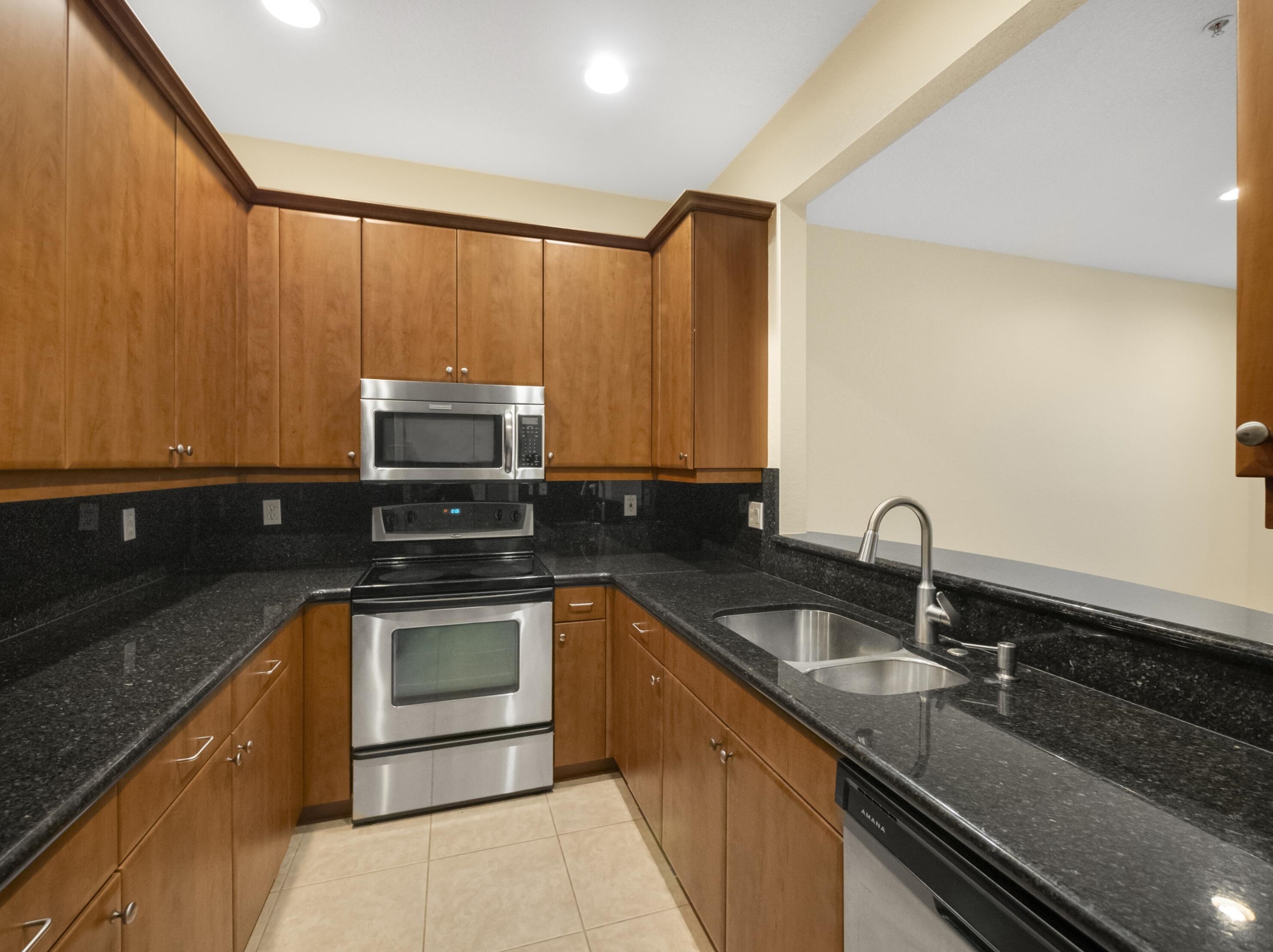4188 Stadium Dr, Jupiter FL  33458-5325 exterior