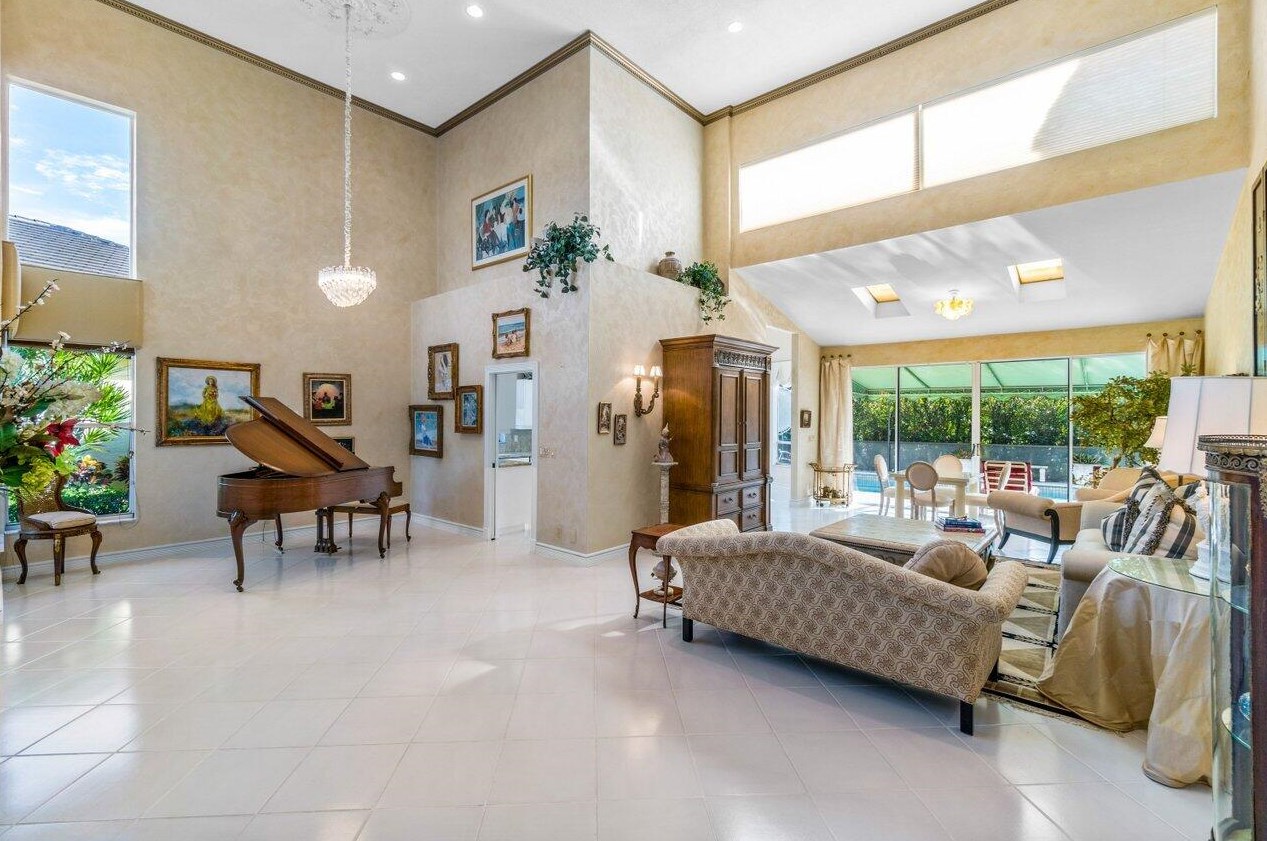 5529 Steeple Chase, Boca Raton FL  33496-2405 exterior