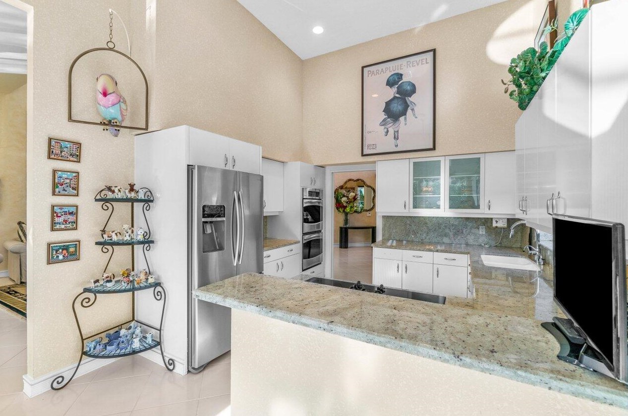 5529 Steeple Chase, Boca Raton FL  33496-2405 exterior