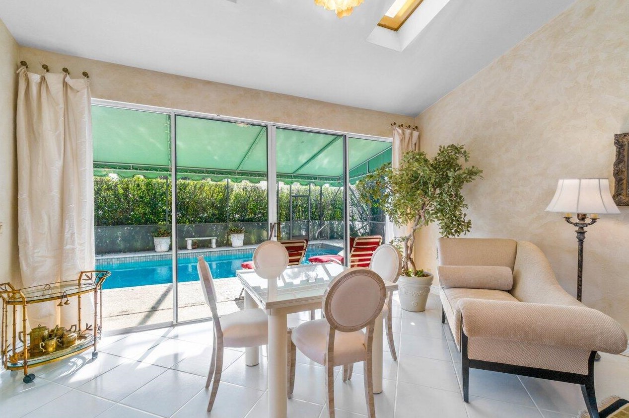 5529 Steeple Chase, Boca Raton FL  33496-2405 exterior