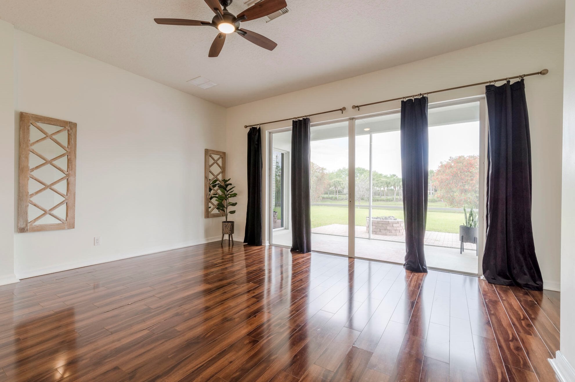 10691 Waterway Ln, Fort Pierce FL  34987-1910 exterior