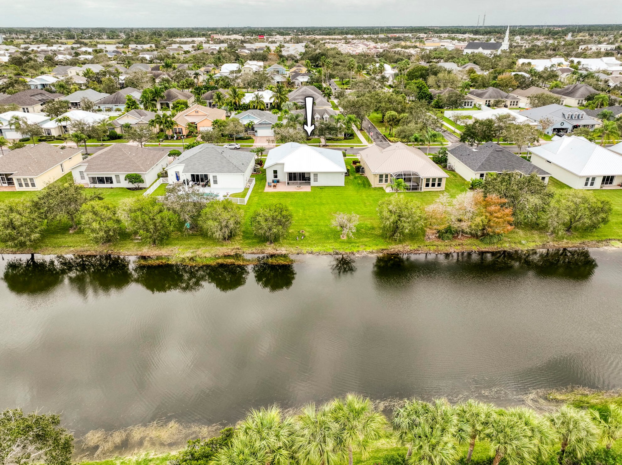 10691 Waterway Ln, Fort Pierce FL  34987-1910 exterior