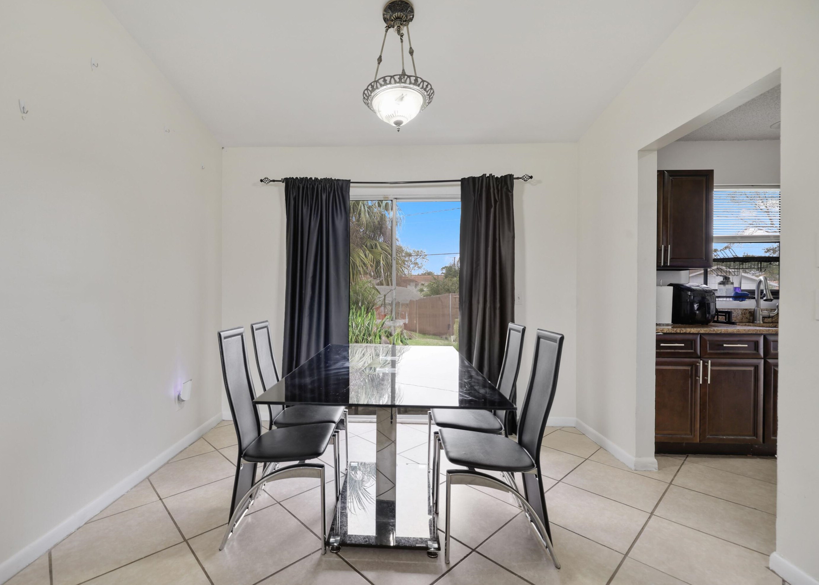 707 Ancona Rd, Fort Pierce FL  34953-1990 exterior