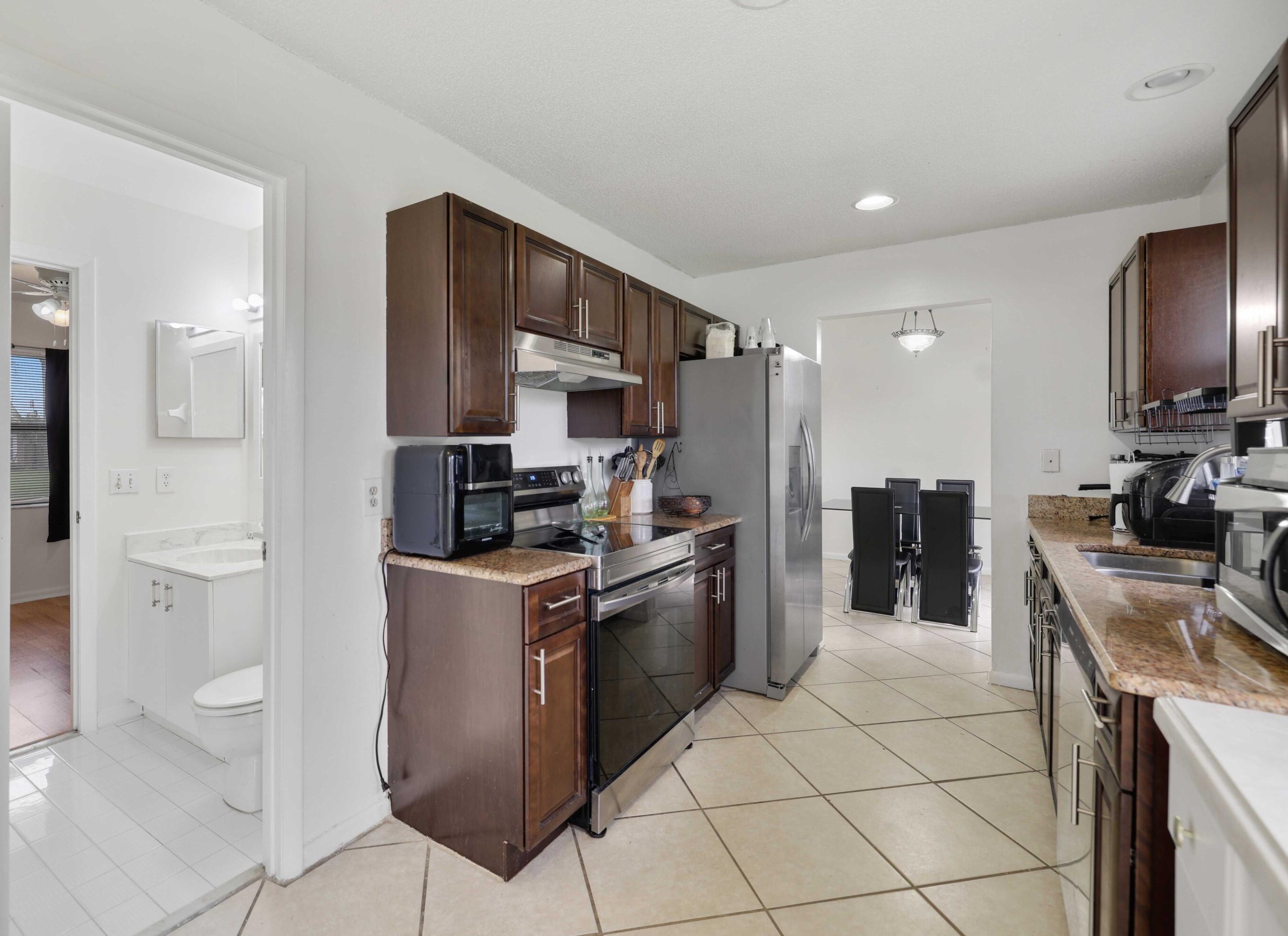 707 Ancona Rd, Fort Pierce FL  34953-1990 exterior