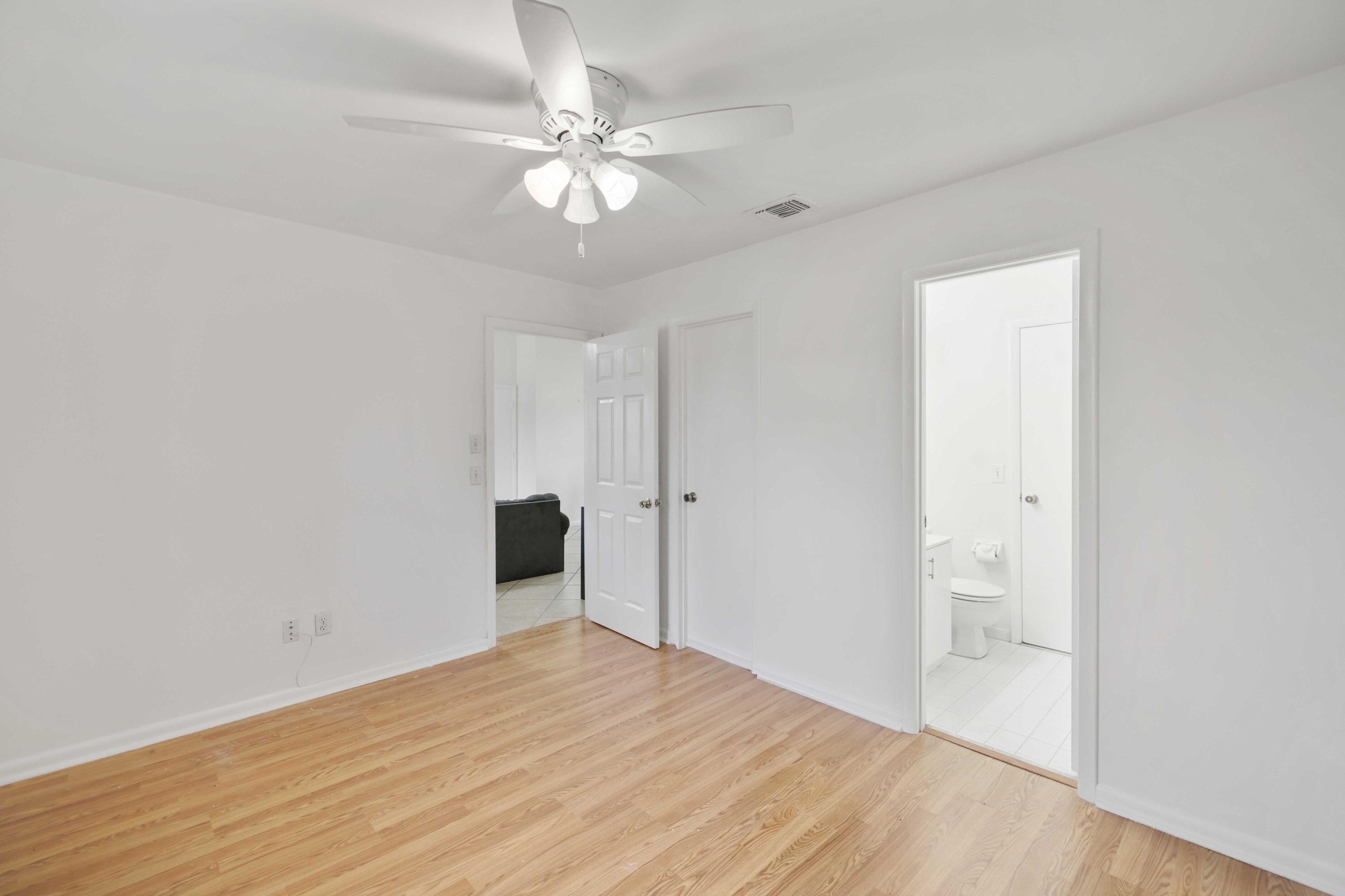 707 Ancona Rd, Fort Pierce FL  34953-1990 exterior