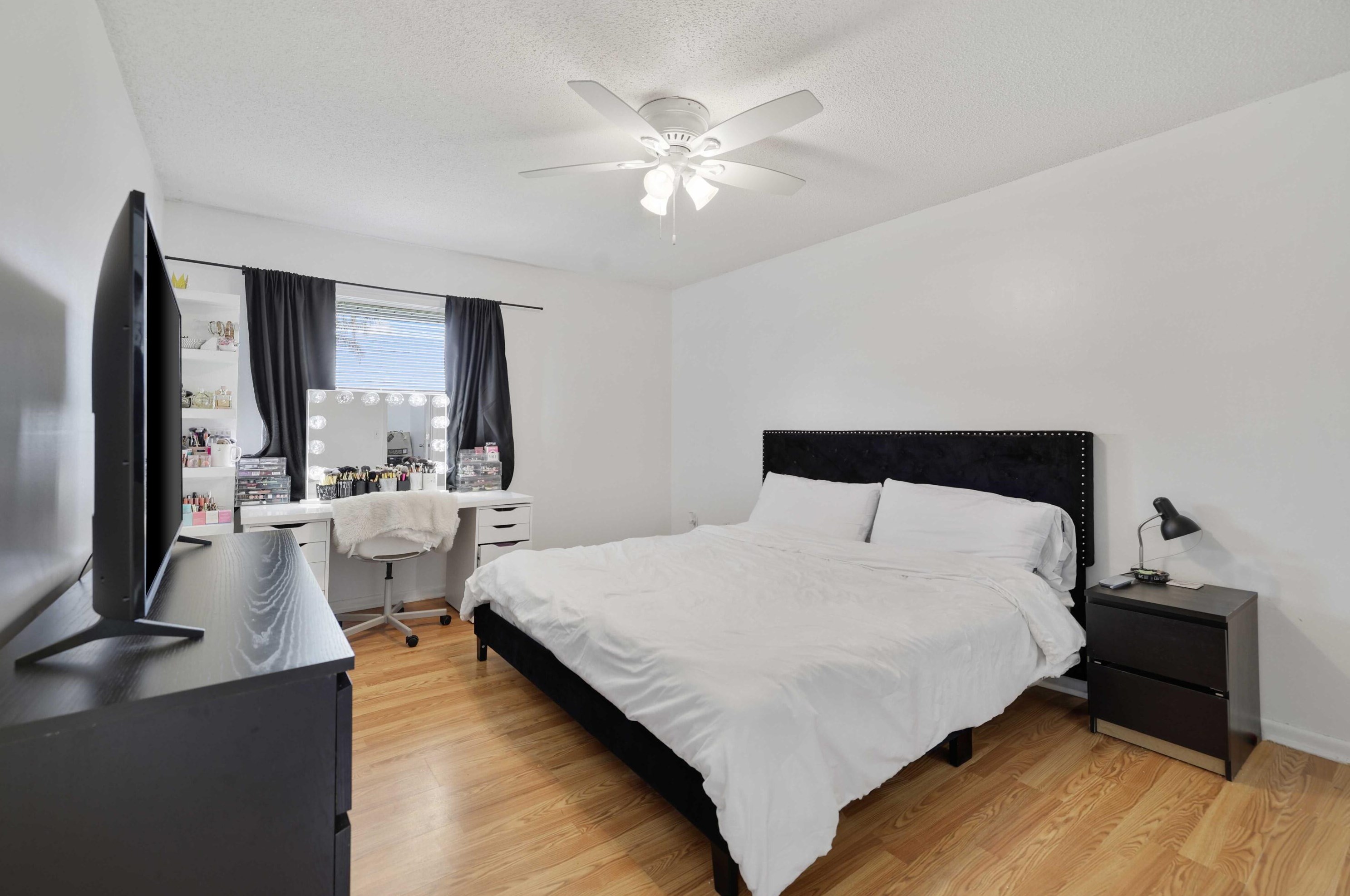 707 Ancona Rd, Fort Pierce FL  34953-1990 exterior