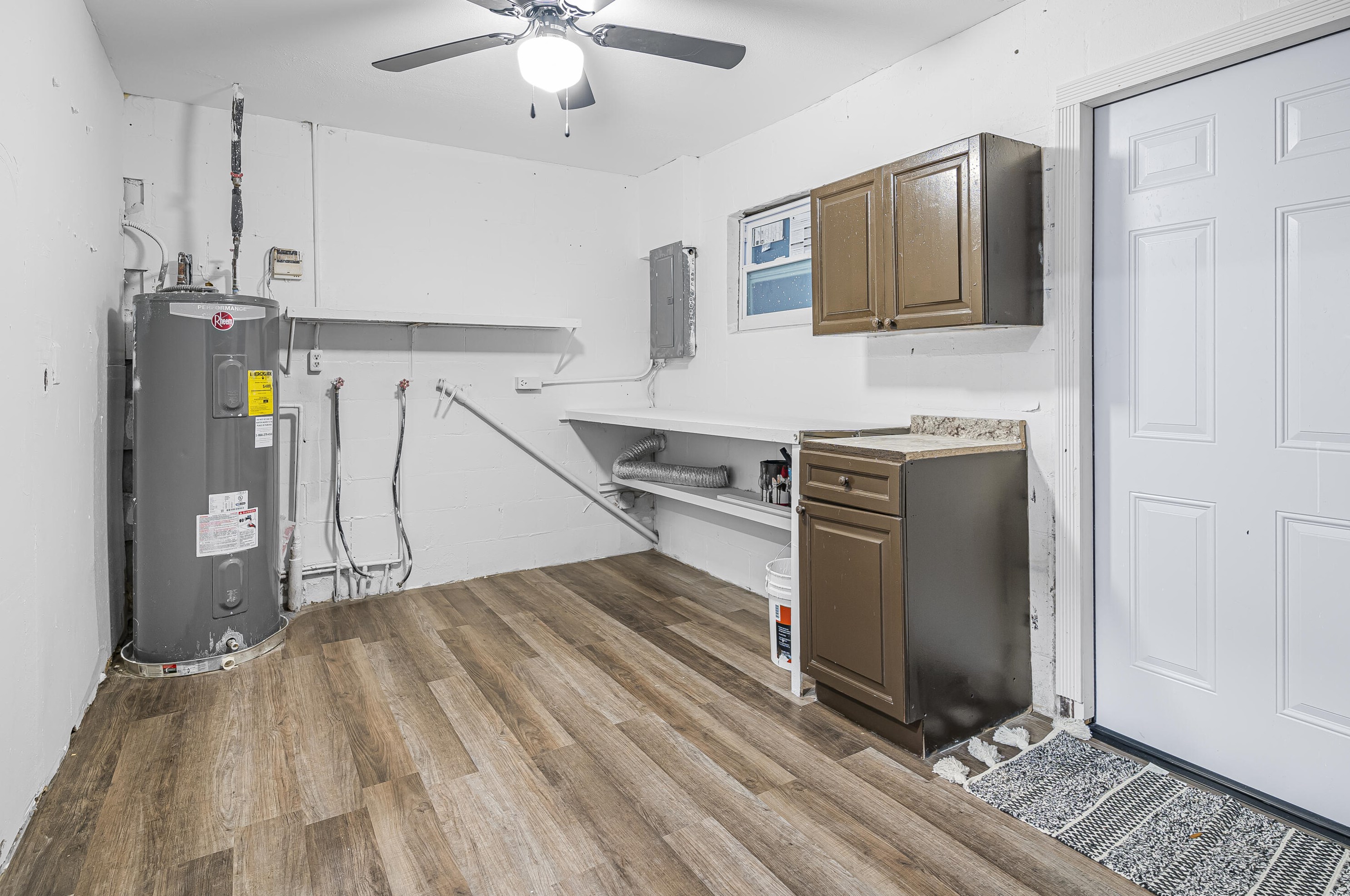 102 41st St, Fort Pierce FL  34947-2587 exterior