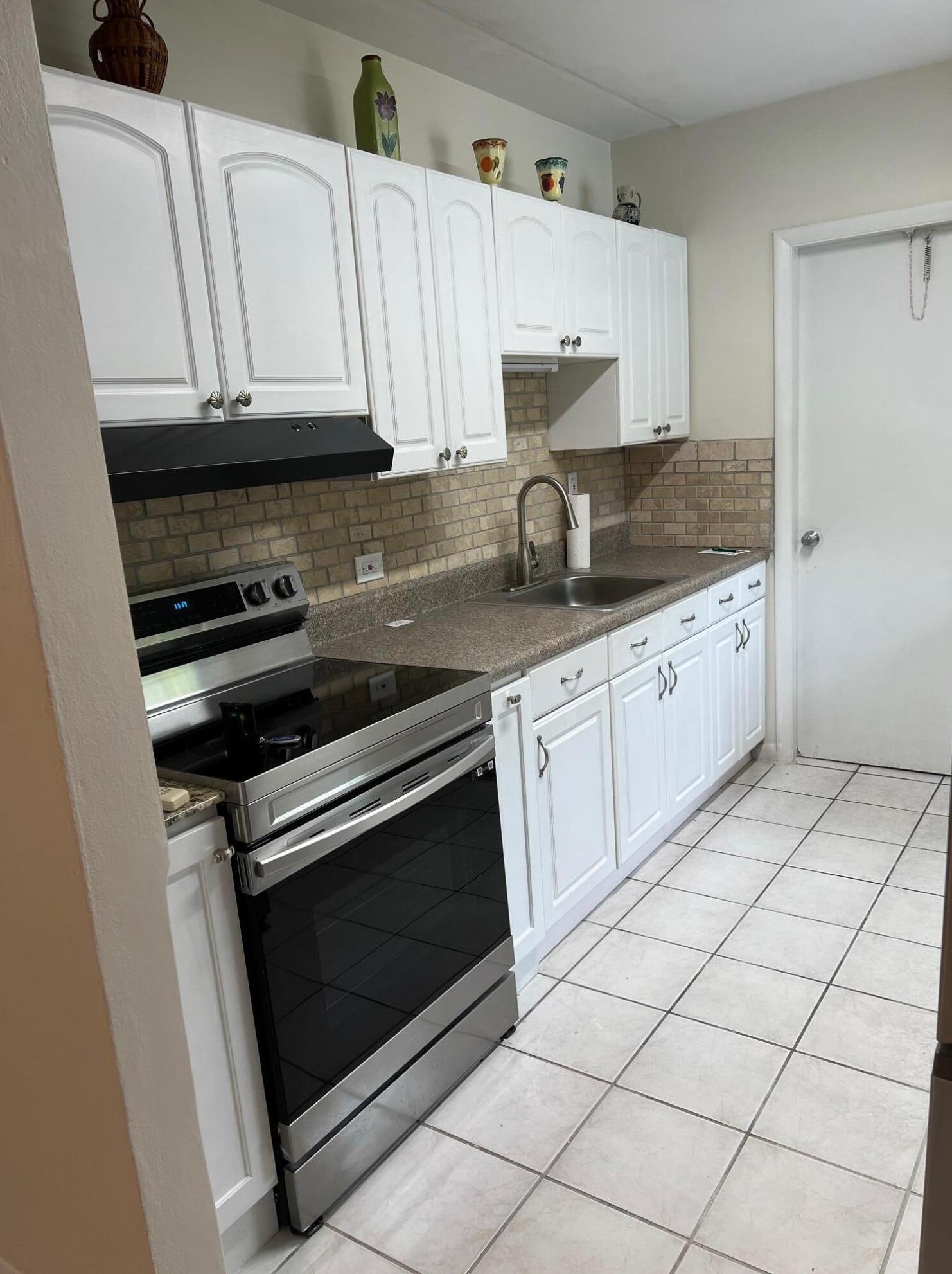 1221 Mohawk St, Jupiter FL  33458-5648 exterior