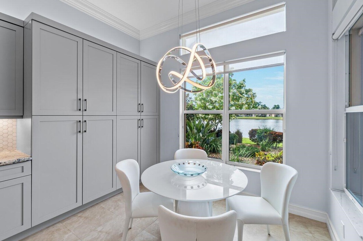 10823 Broadview Bay Pt, Boynton Beach FL  33473-4904 exterior