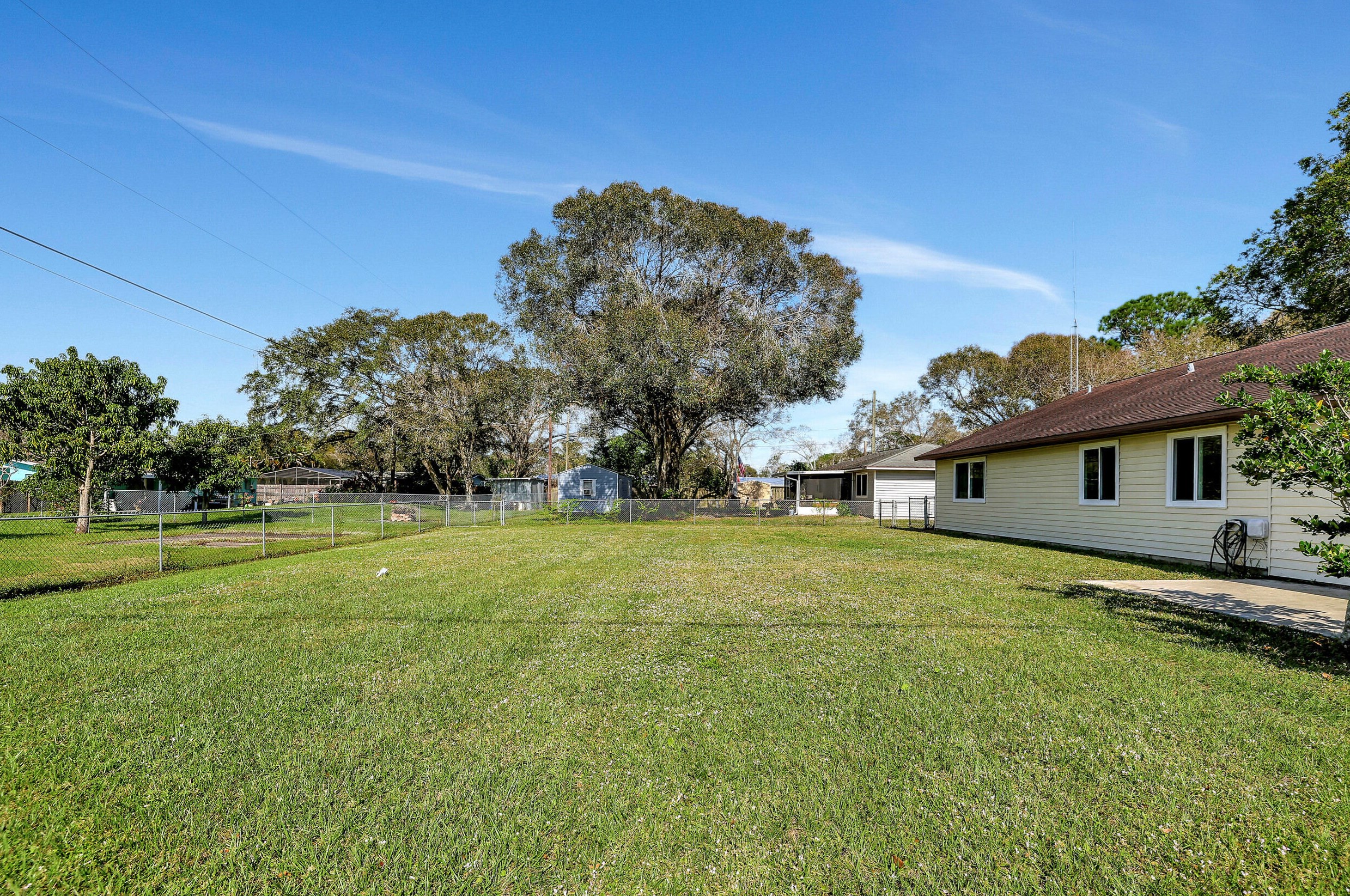 2807 27th St, Fort Pierce FL  34981-6055 exterior