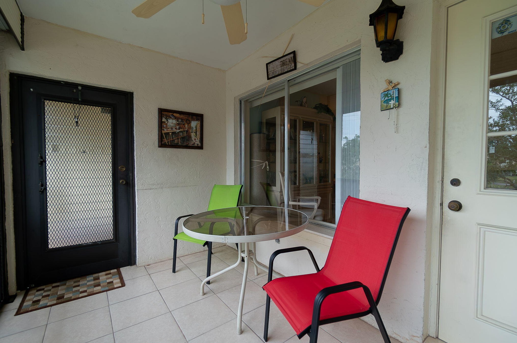 119 Lake Pine Cir, Lake Worth FL  33463-5512 exterior