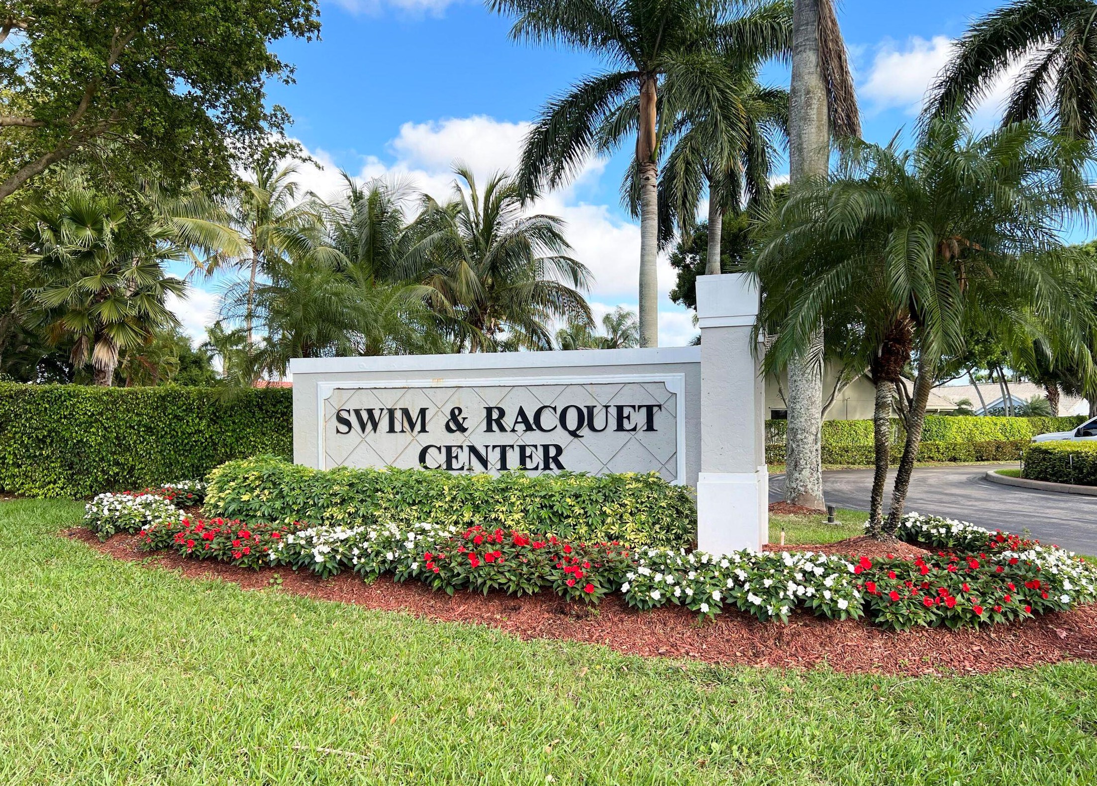 5954 Las Colinas Cir, Lake Worth FL  33463-6559 exterior