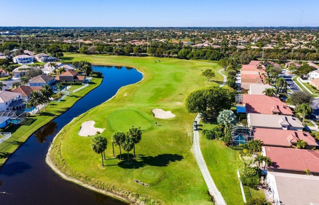 5954 Las Colinas Cir, Lake Worth FL  33463-6559 exterior