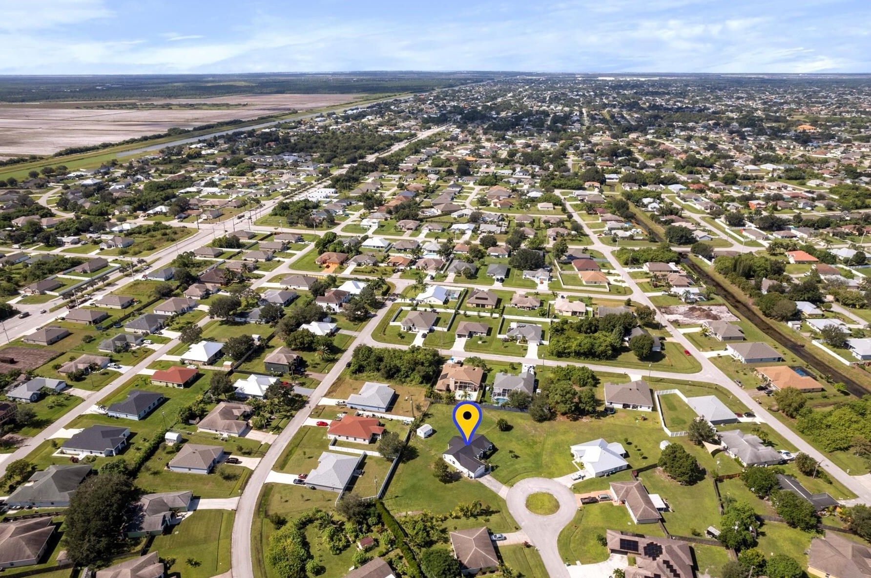 4570 Log Ct, Fort Pierce FL  34953-7547 exterior