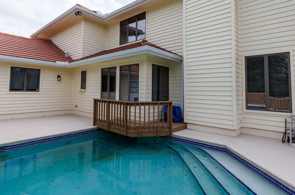 5155 Palmetto Ave, Fort Pierce FL  34982-7266 exterior