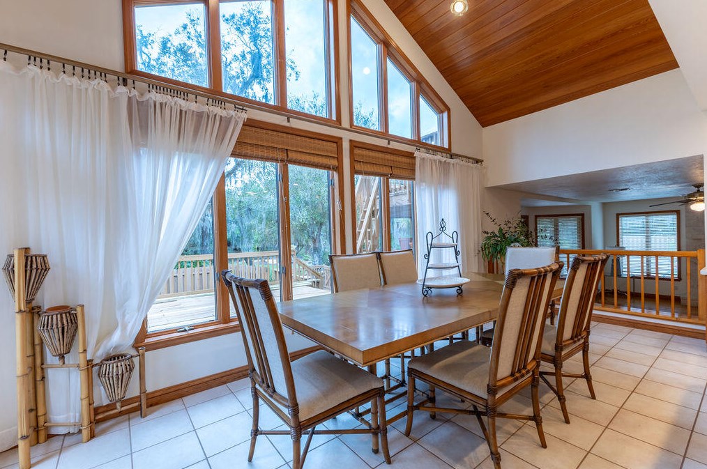 5155 Palmetto Ave, Fort Pierce FL  34982-7266 exterior