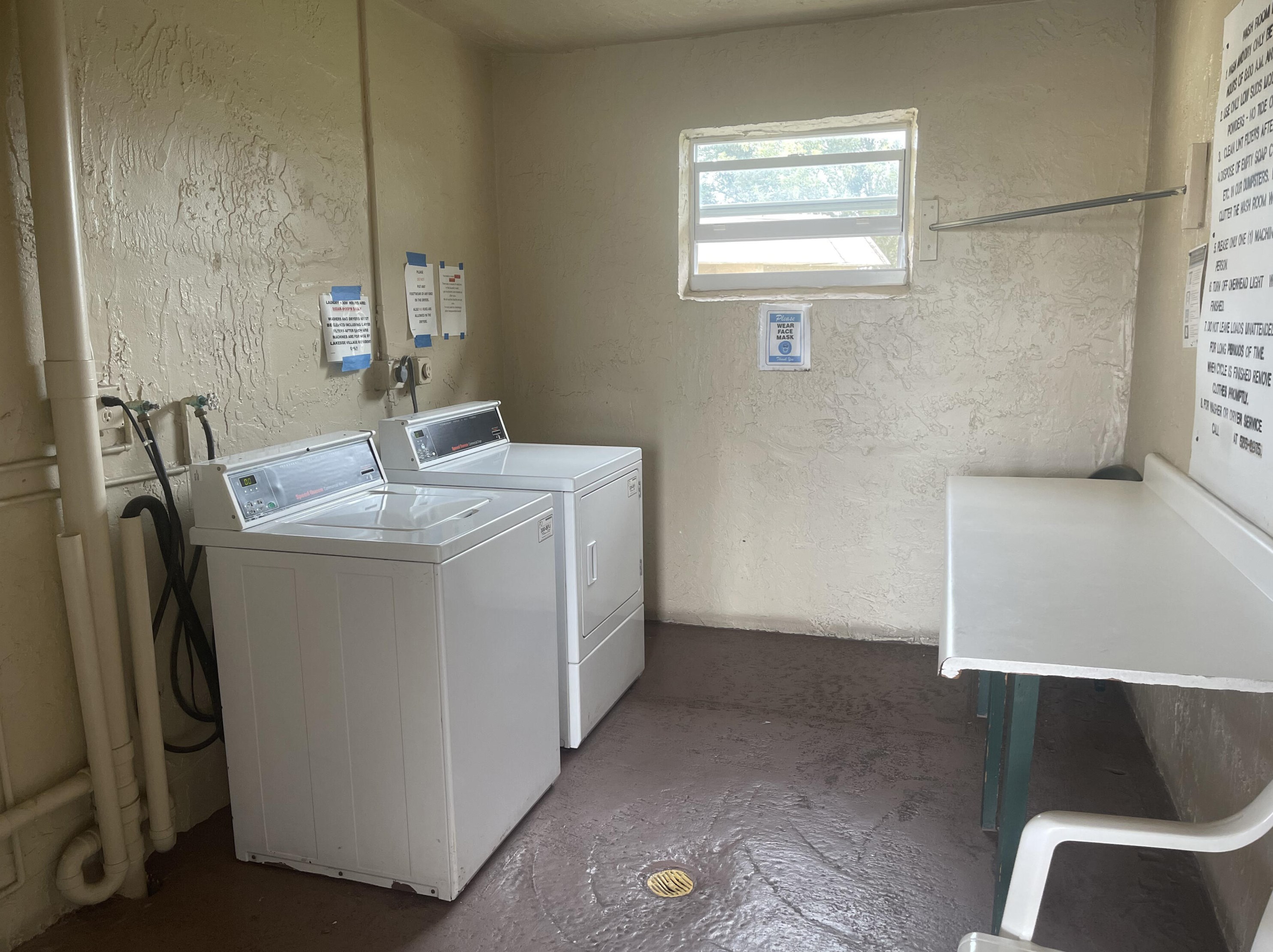 770 Lori Dr, Lake Worth FL  33461-1295 exterior