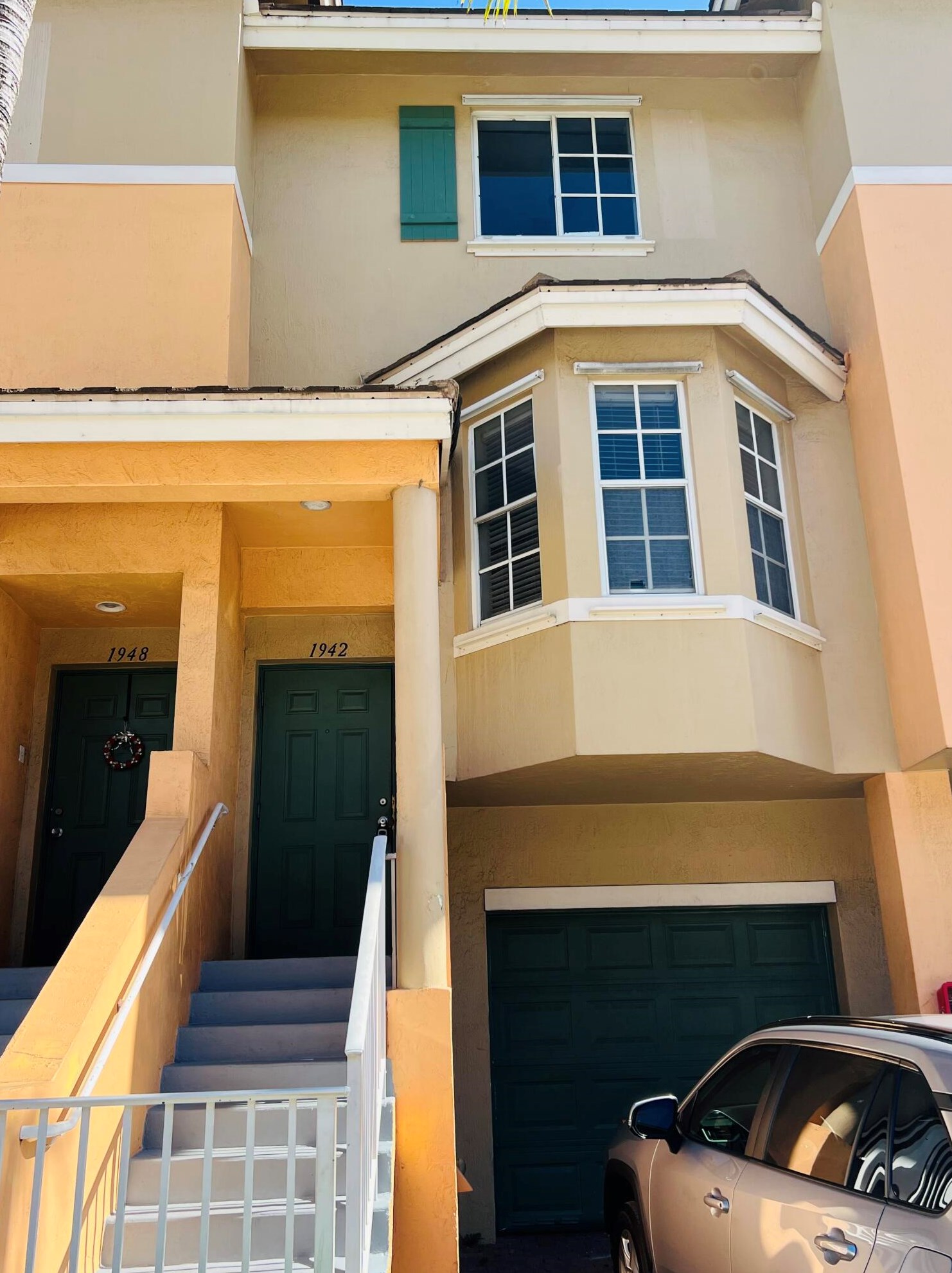 1942 5 St, Boynton Beach FL 33435-7506 exterior