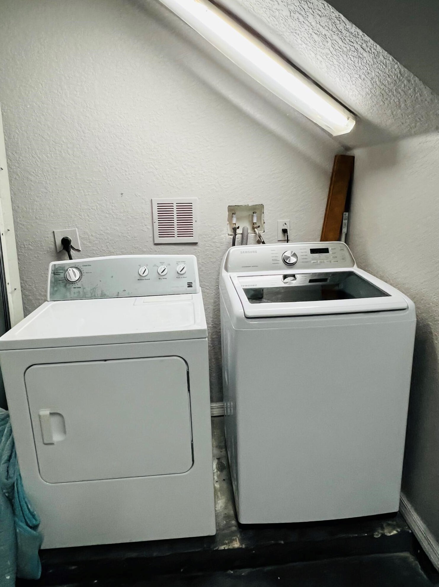 1942 5 St, Boynton Beach FL 33435-7506 exterior