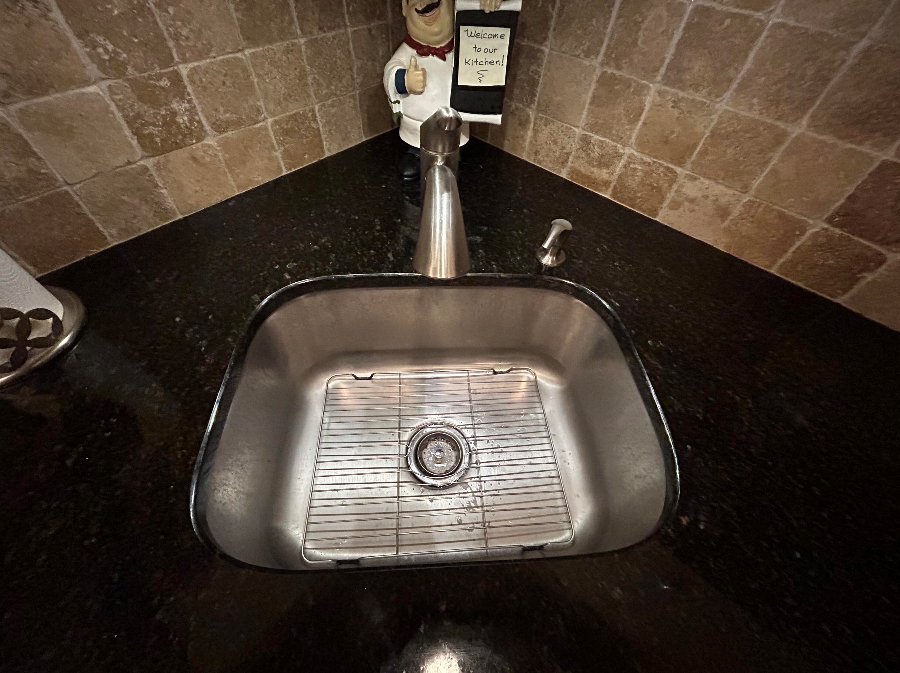 230 Pine Hov Cir, Lake Worth FL  33463-9241 exterior