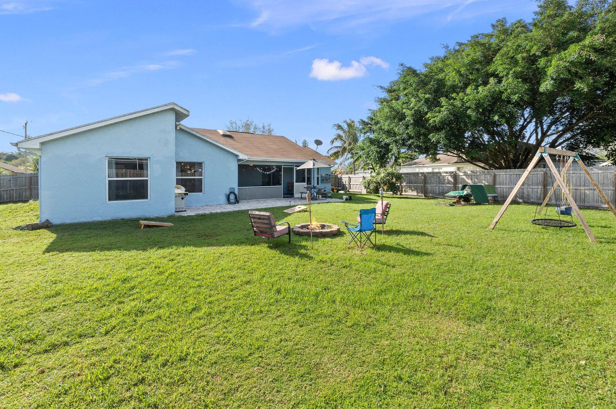 5121 Ever Rd, Fort Pierce FL  34983-1407 exterior