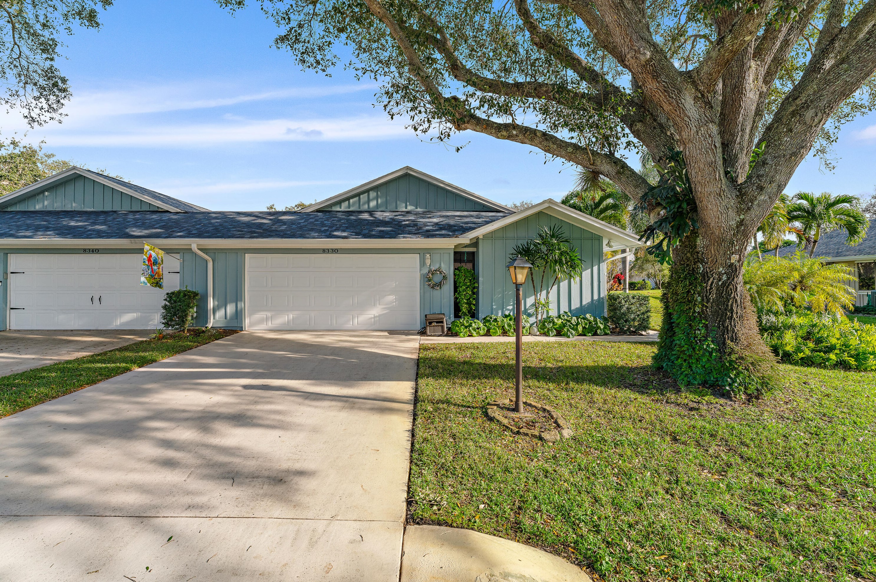 8330 Eaglewood Way, Hobe Sound FL  33455-7653 exterior