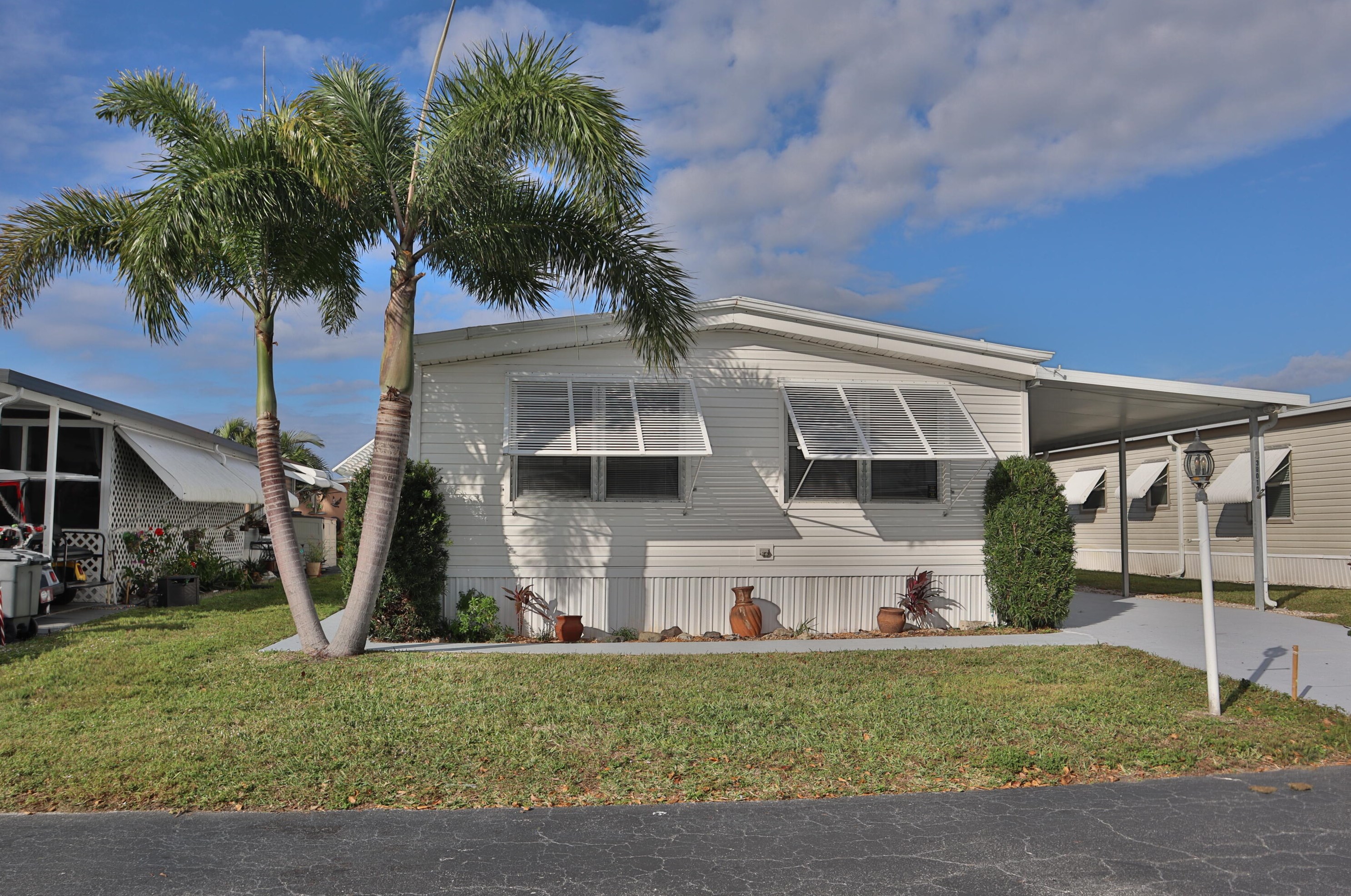 38010 Frenchmans Bay, Boynton Beach FL  33436-1958 exterior