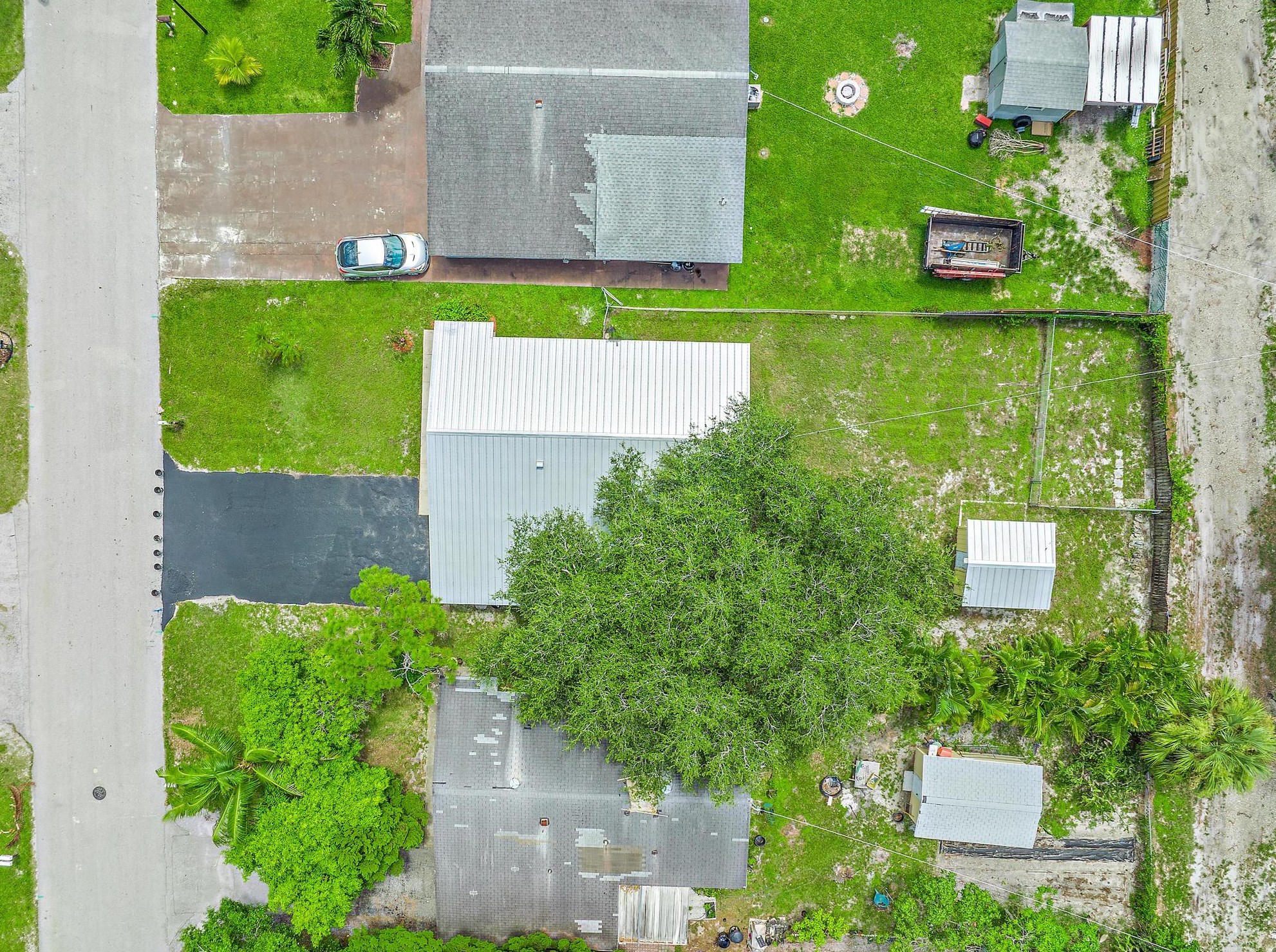 126 2nd St, Jupiter FL  33458-7410 exterior